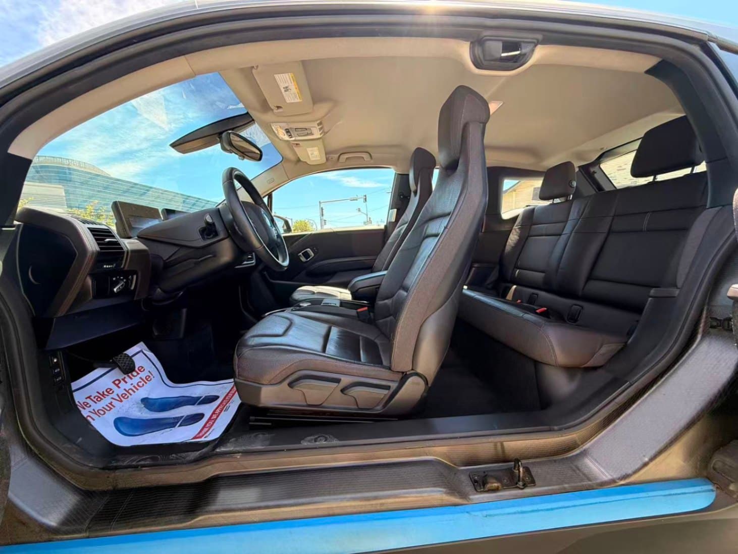 2016 BMW i3 HB w/Range Extender/ CLEAN TITLE/ BC LOCAL/ HERMAN KARDON SPEAKER