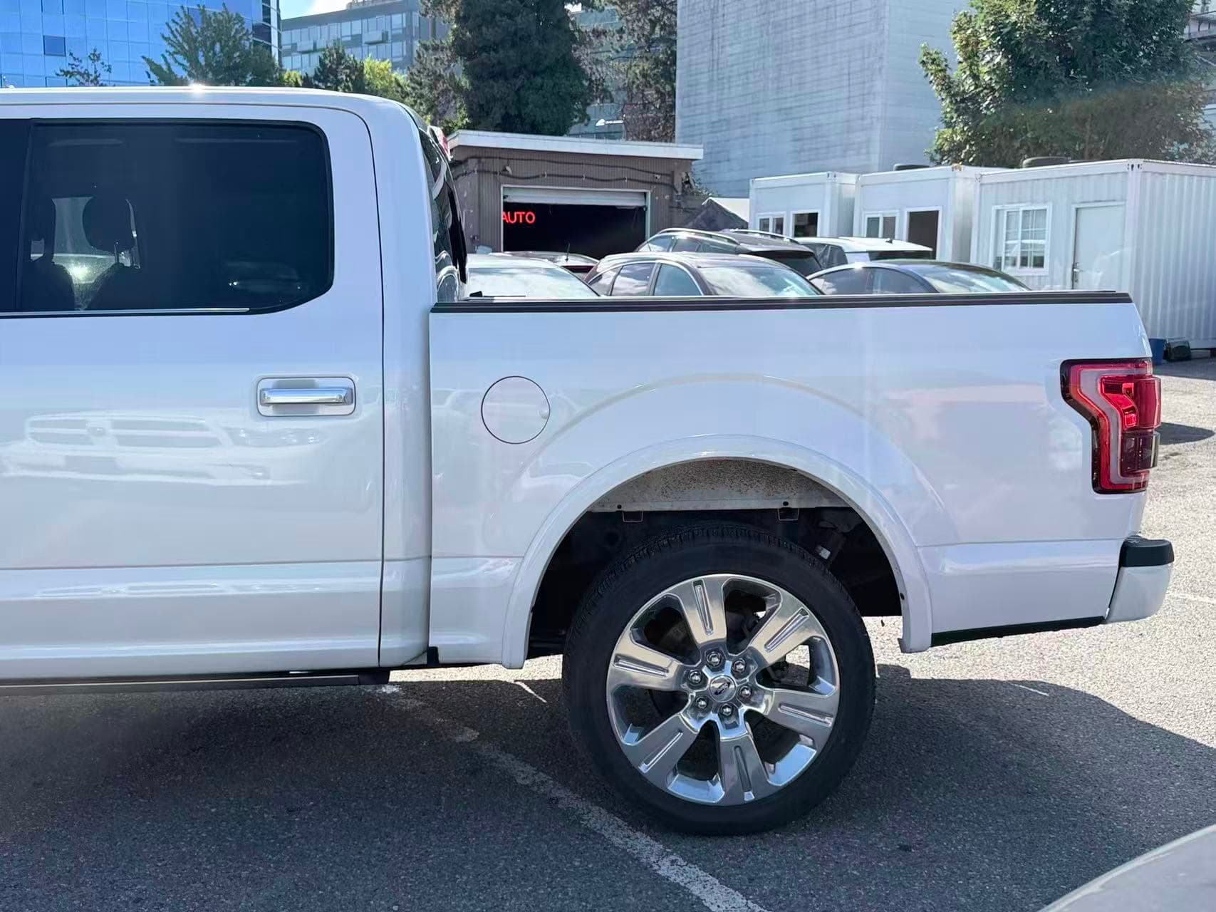 2016 Ford F150 4WD SuperCrew 145" Limited/ NO ACCIDENT/ BC LOCAL/ LOW KM