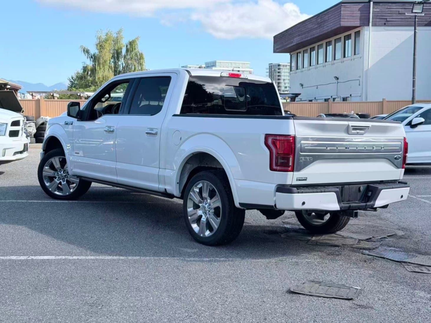 2016 Ford F150 4WD SuperCrew 145" Limited/ NO ACCIDENT/ BC LOCAL/ LOW KM