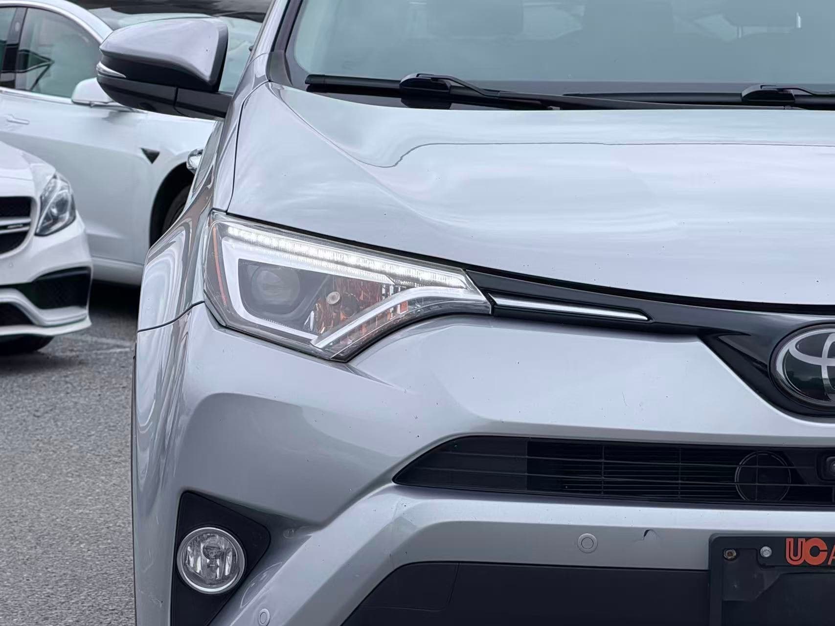 2016 Toyota RAV4 AWD Limited/ CLEAN TITLE/ JBL SOUND SYSTEM