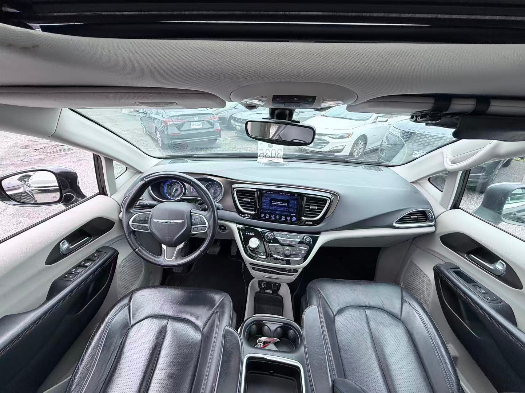 2017 Chrysler Pacifica Touring-L Plus/ CLEAN TITLE/ BC LOCAL