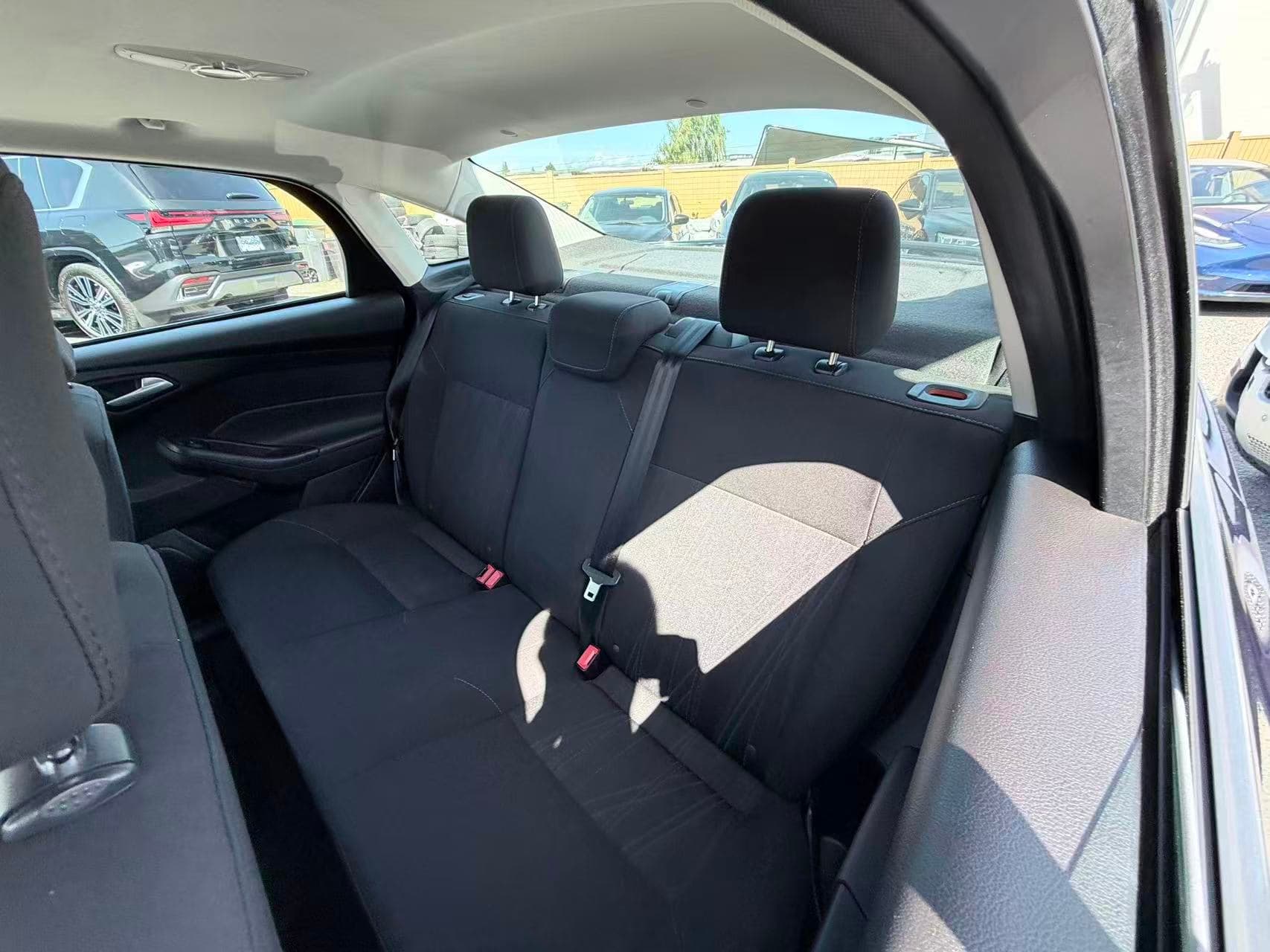 2017 Ford Focus SEL/ CLEAN TITLE/ BC LOCAL