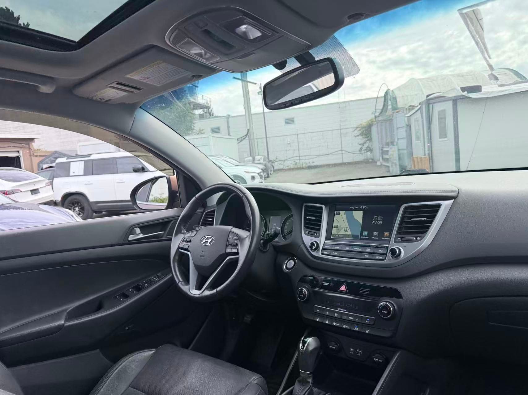 2017 Hyundai Tucson AWD 4dr 1.6L Limited/ NO ACCIDENT/ NAVIGATION SYSTEM
