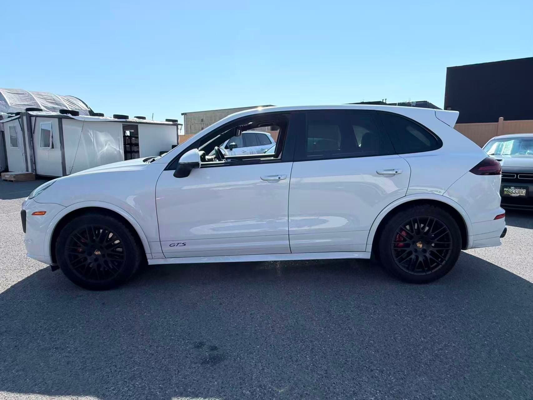 2017 Porsche Cayenne GTS/ CLEAN TITLE/ BC LOCAL