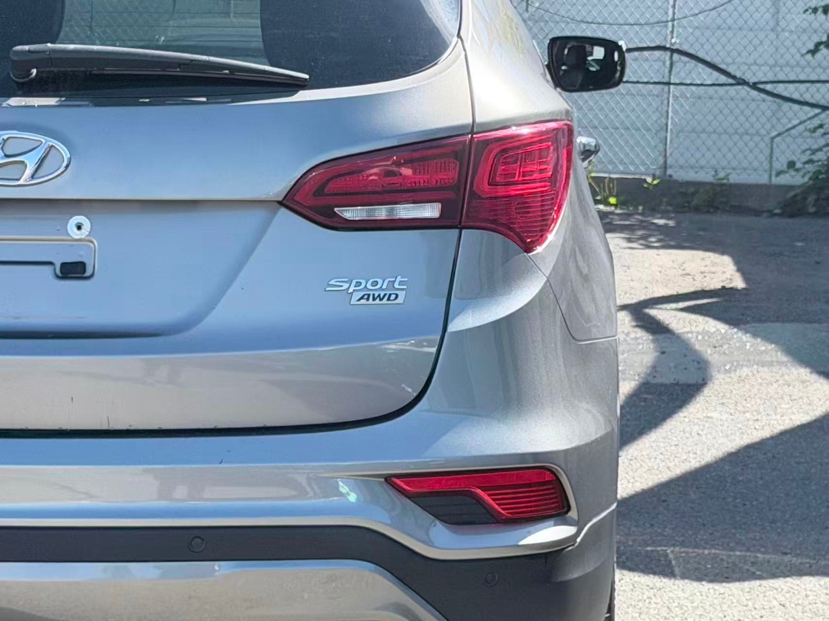 2018 Hyundai Santa Fe Sport SE AWD/ CLEAN TITLE/ BC LOCAL