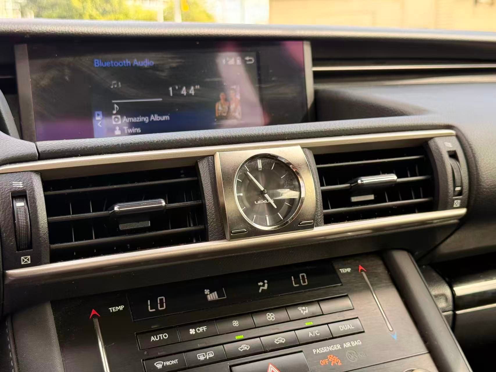 2018 Lexus IS IS 300 AWD/ CLEAN TITLE/