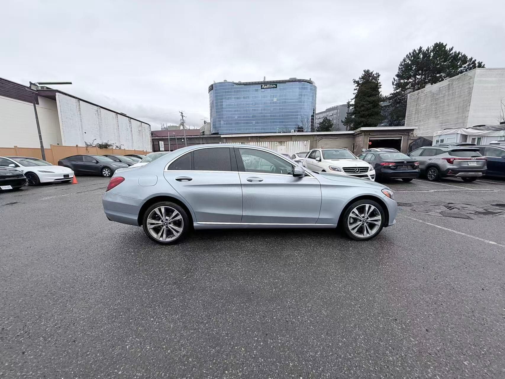 2018 Mercedes-Benz C-Class C 300 4MATIC/ WOOD TRIM PKG/ CLEAN TITLE/ BC LOCAL