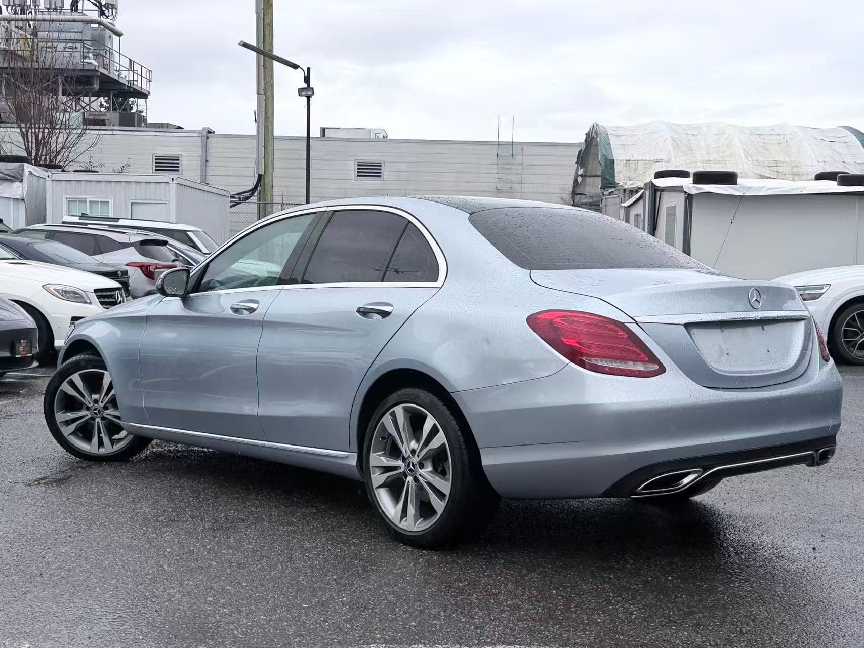 2018 Mercedes-Benz C-Class C 300 4MATIC/ WOOD TRIM PKG/ CLEAN TITLE/ BC LOCAL