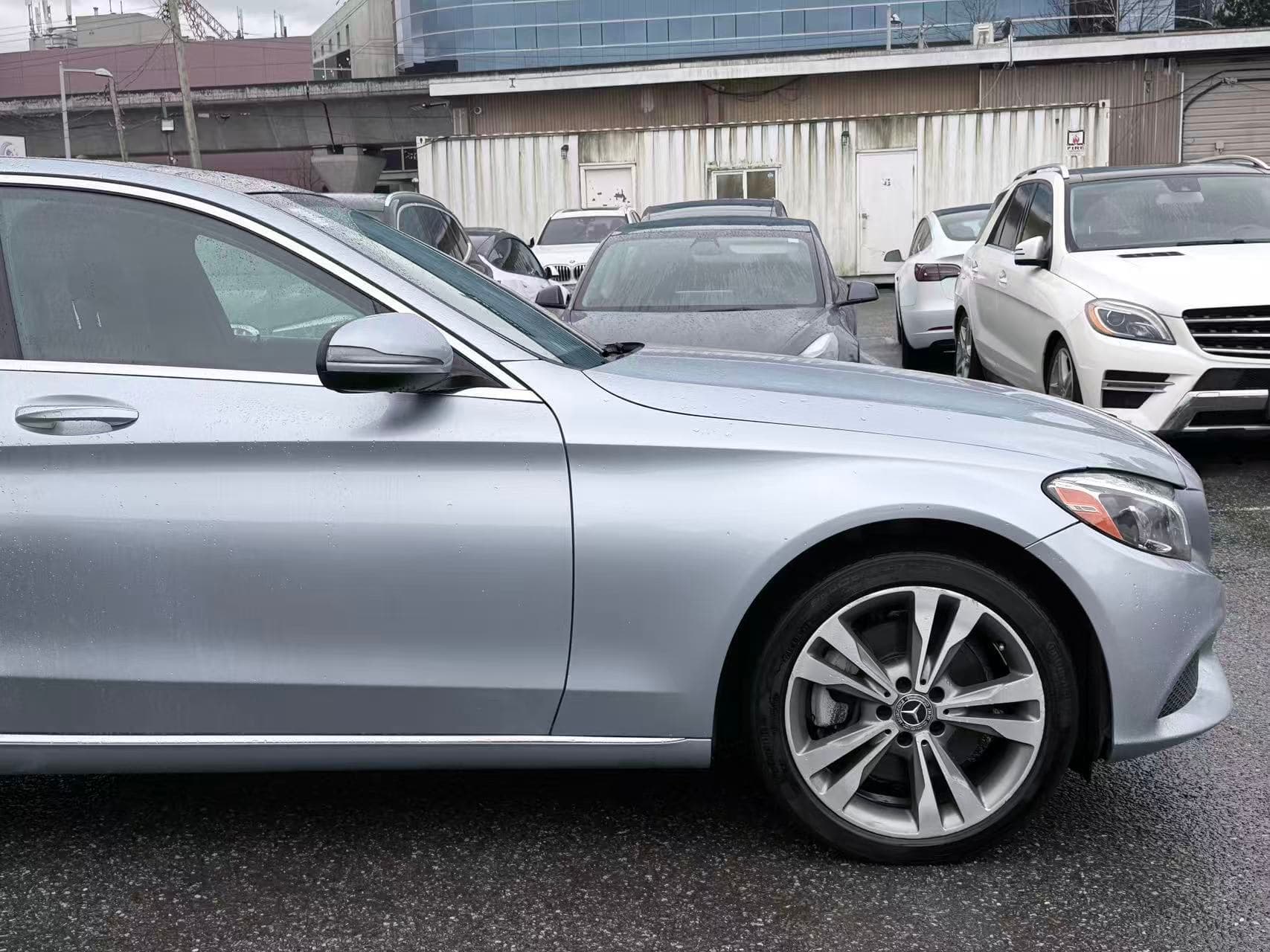 2018 Mercedes-Benz C-Class C 300 4MATIC/ WOOD TRIM PKG/ CLEAN TITLE/ BC LOCAL