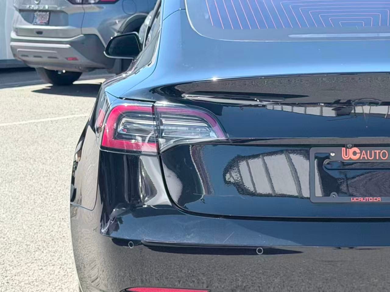 2018 Tesla Model 3 LONG RANGE/ NO ACCIDENT/ BC LOCAL