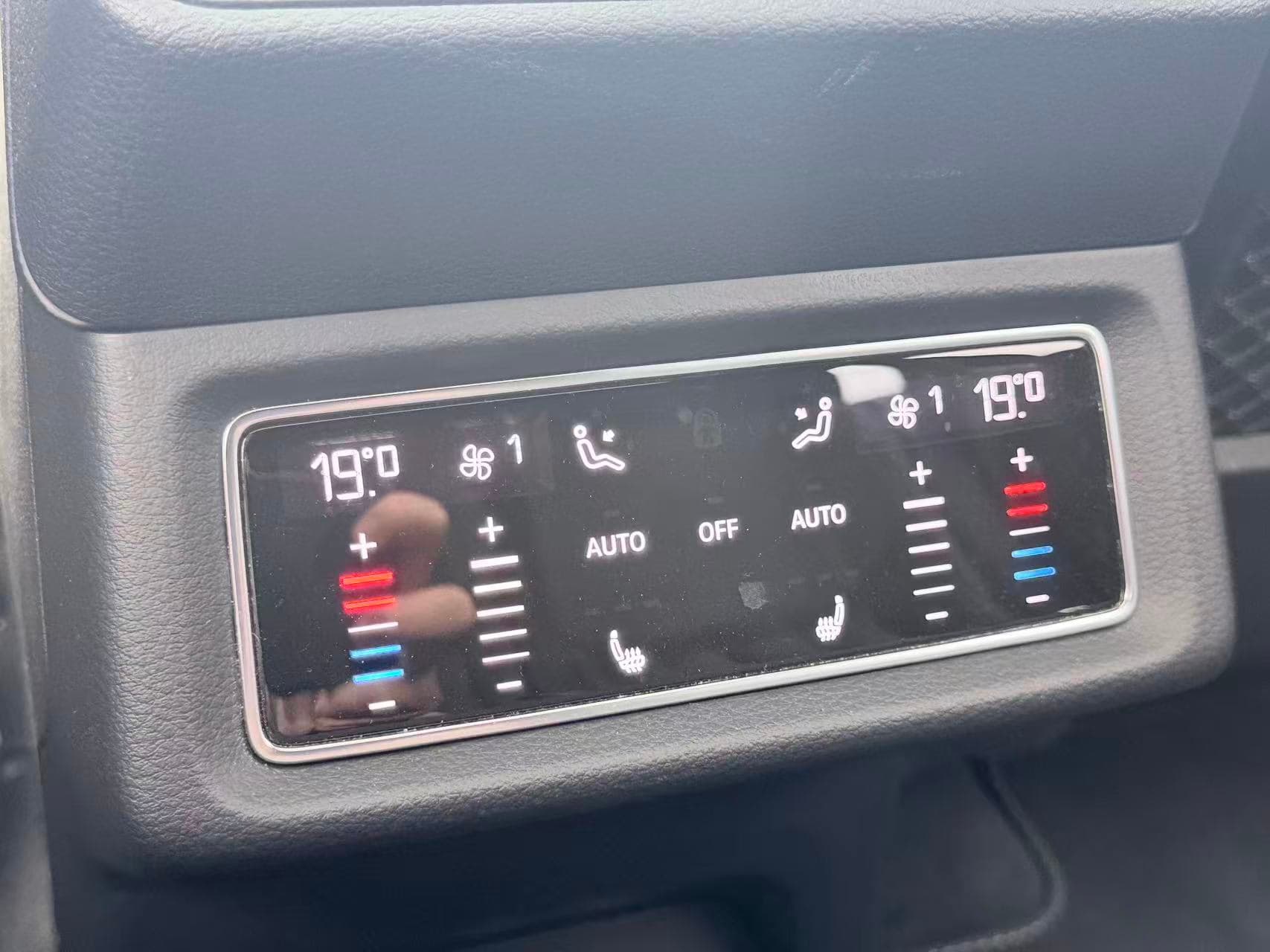2019 Audi e-tron Technik quattro/ CLEAN TITLE/ BC LOCAL