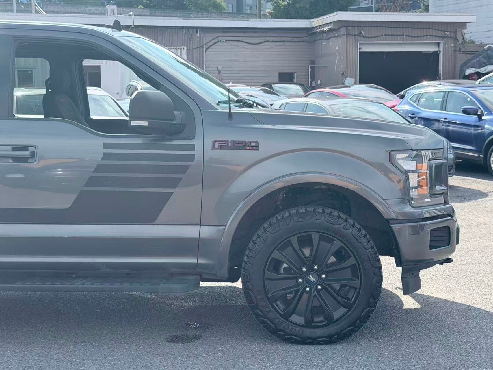 2019 Ford F150 XLT 4WD SuperCrew 5.5' Box/ CLEAN TITLE/ BC LOCAL