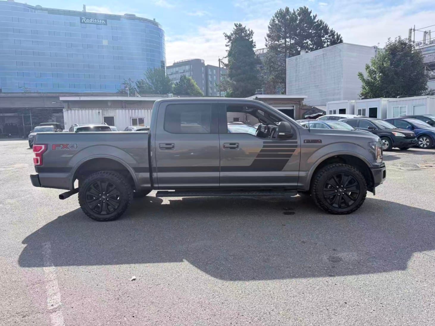 2019 Ford F150 XLT 4WD SuperCrew 5.5' Box/ CLEAN TITLE/ BC LOCAL