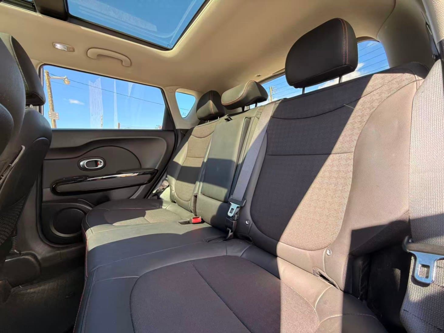 2019 Kia Soul SX Turbo Auto/ NO ACCIDENT/ BC LOCAL/ SERVICE RECORD