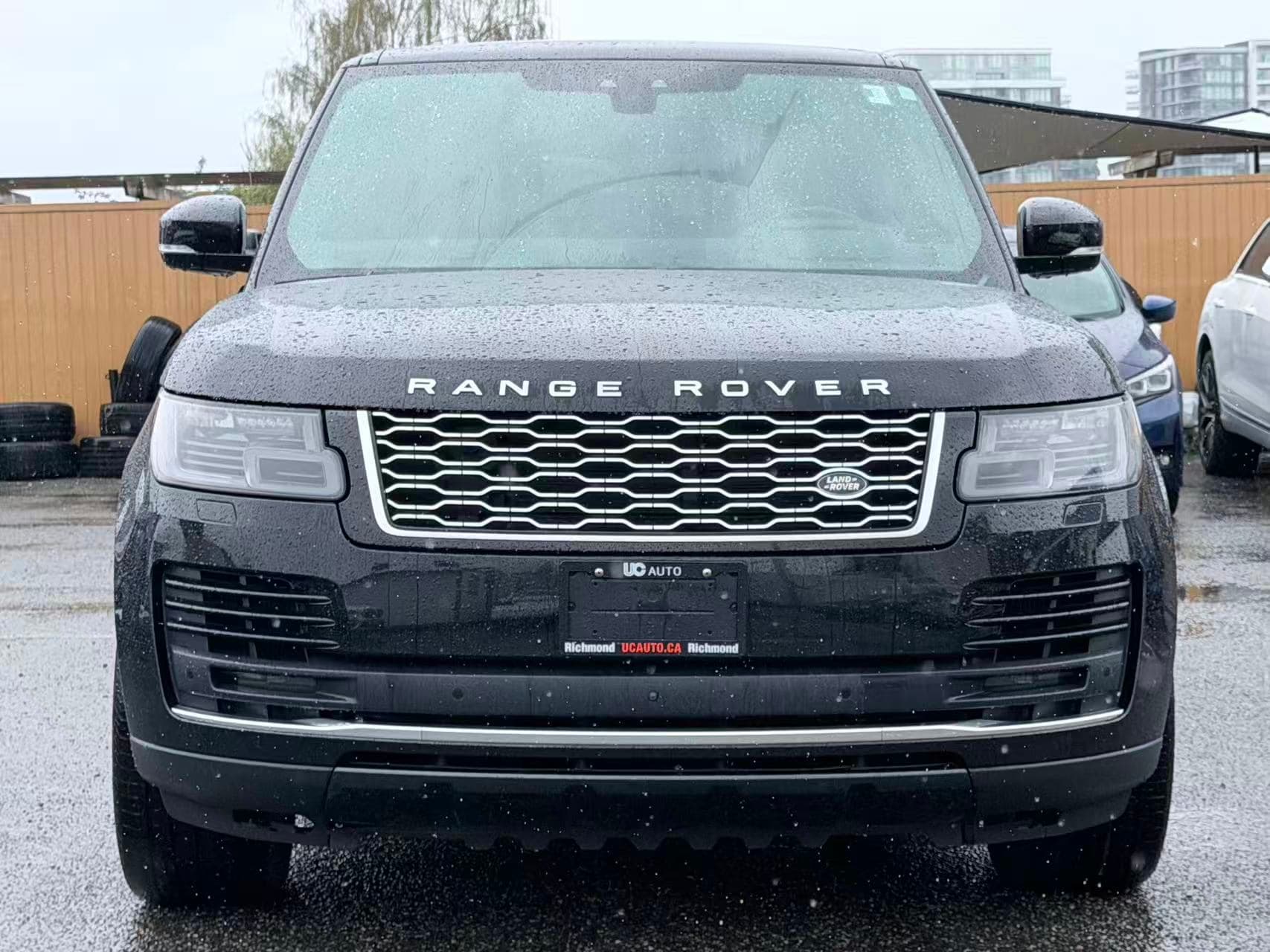 2019 Land Rover Range Rover V8 Supercharged LWB/ CLEAN TITLE/ BC LOCAL