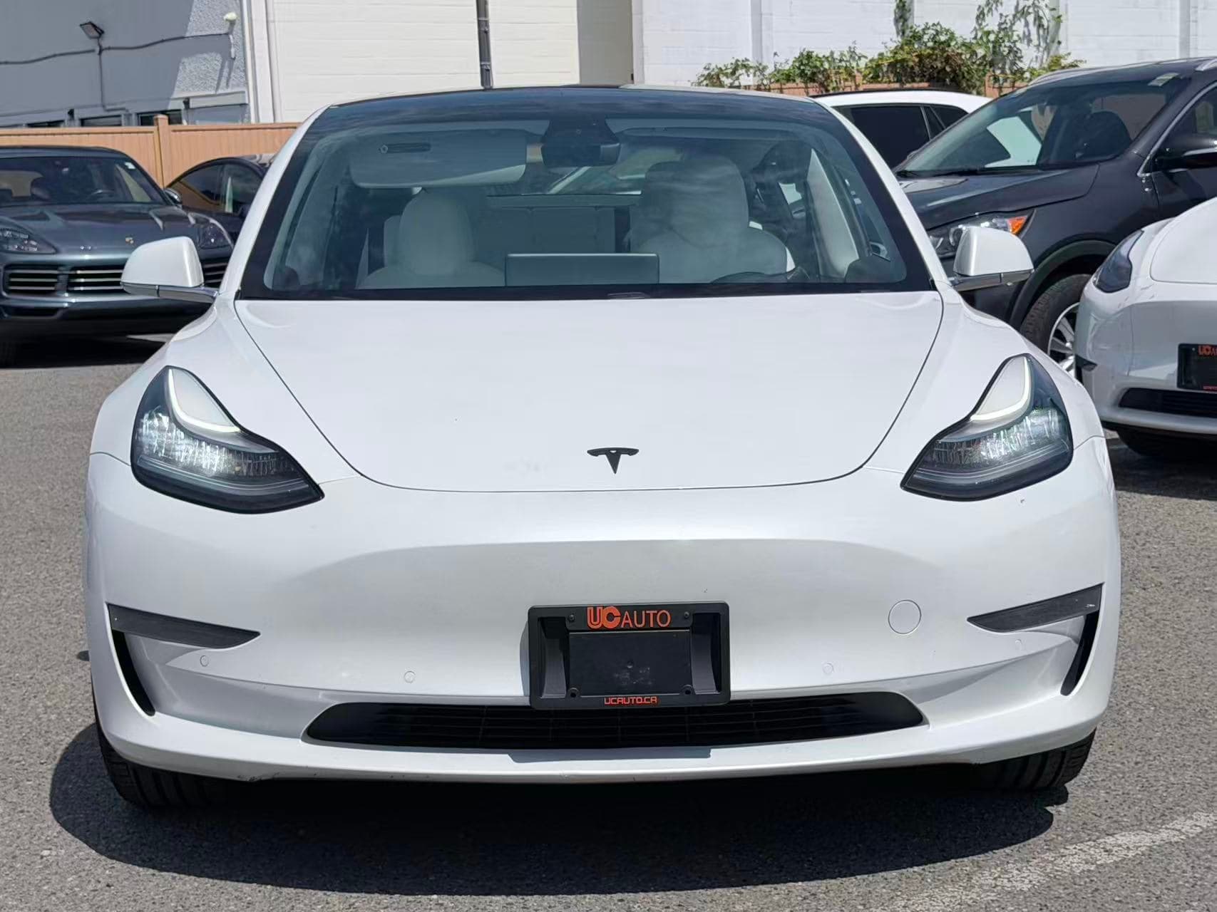 2019 Tesla Model 3 Standard Range RWD/ CLEAN TITLE/ WHITE INTERIOR/ YOKE STEERING WHEELS