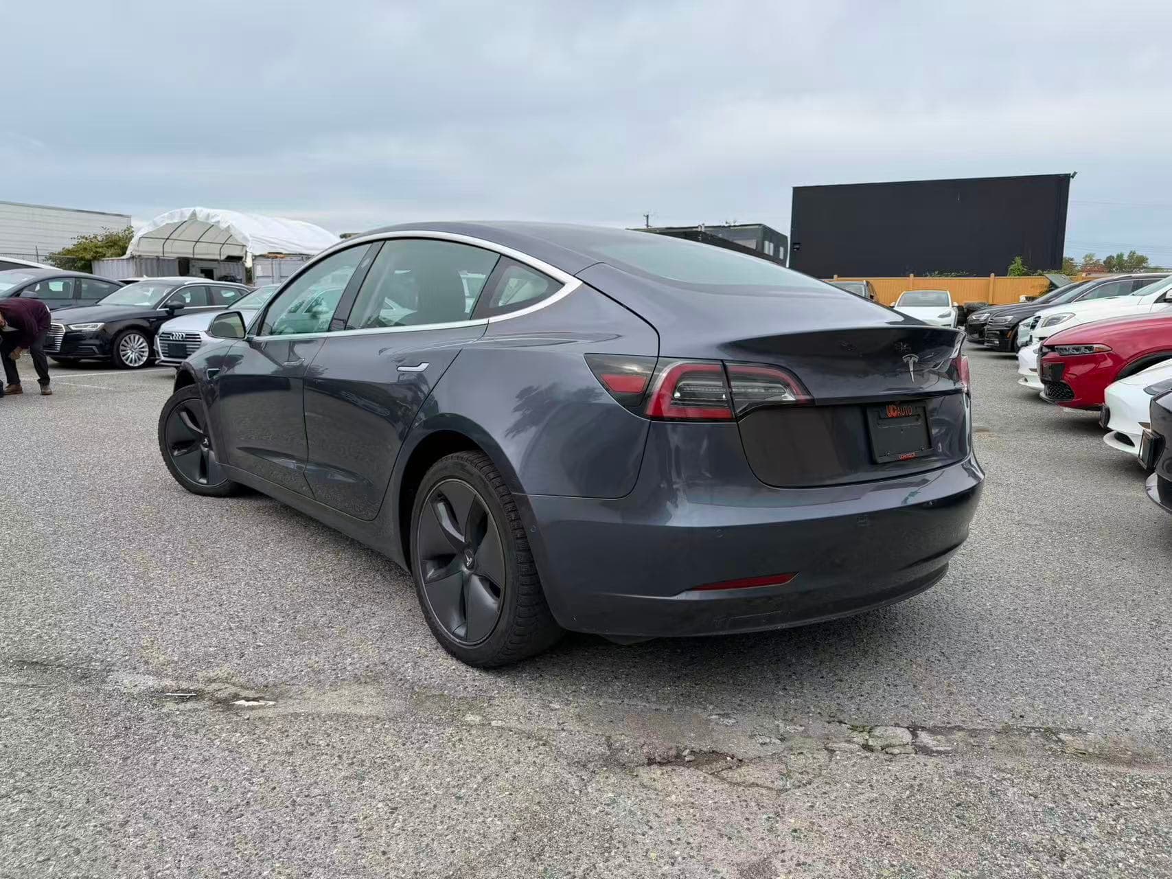 2020 Tesla Model 3 Standard Range Plus RWD/ CLEAN TITLE/ BC LOCAL