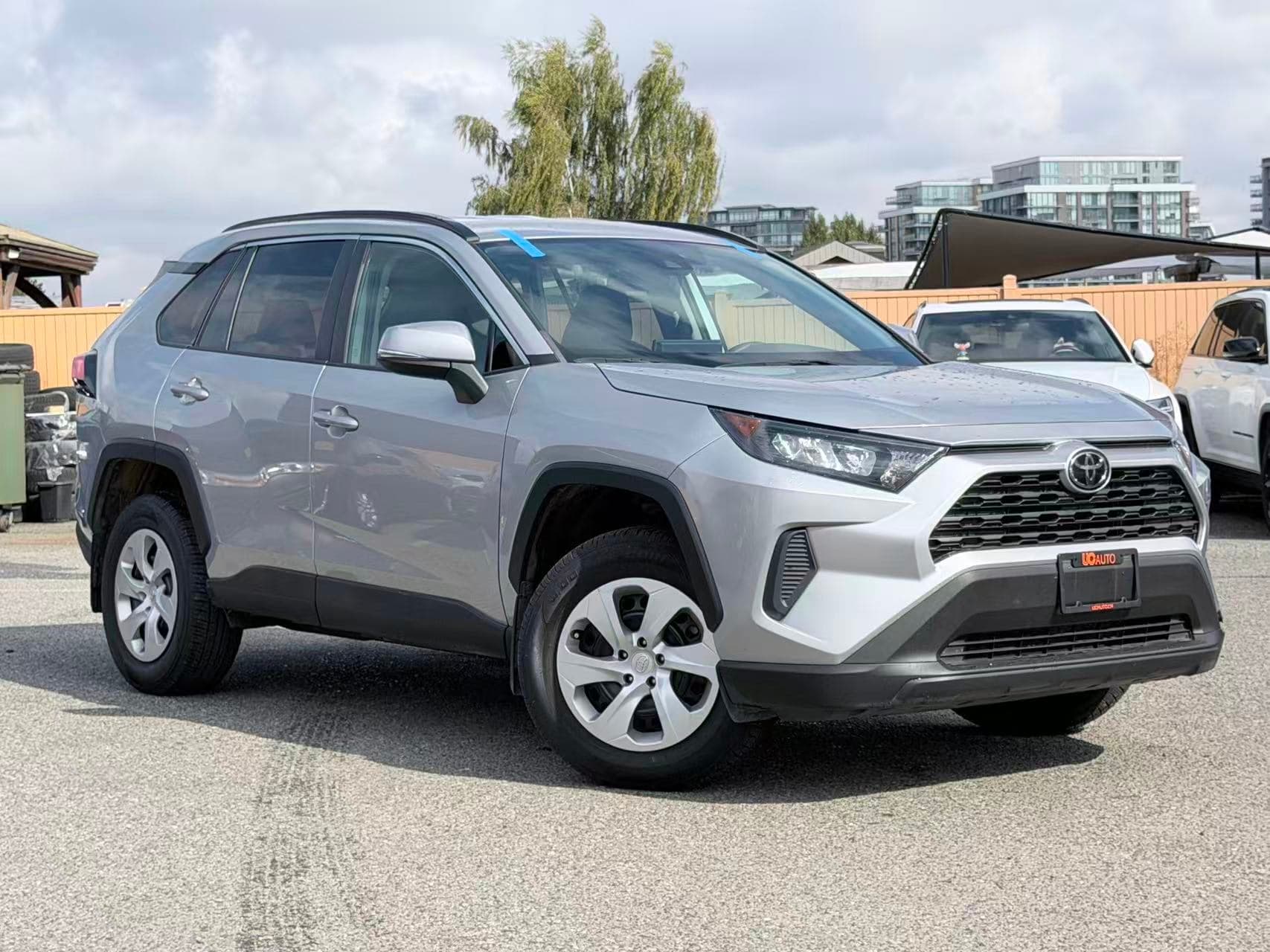 2020 Toyota RAV4 LE/ NO ACCIDENT/ HEATED SEATS