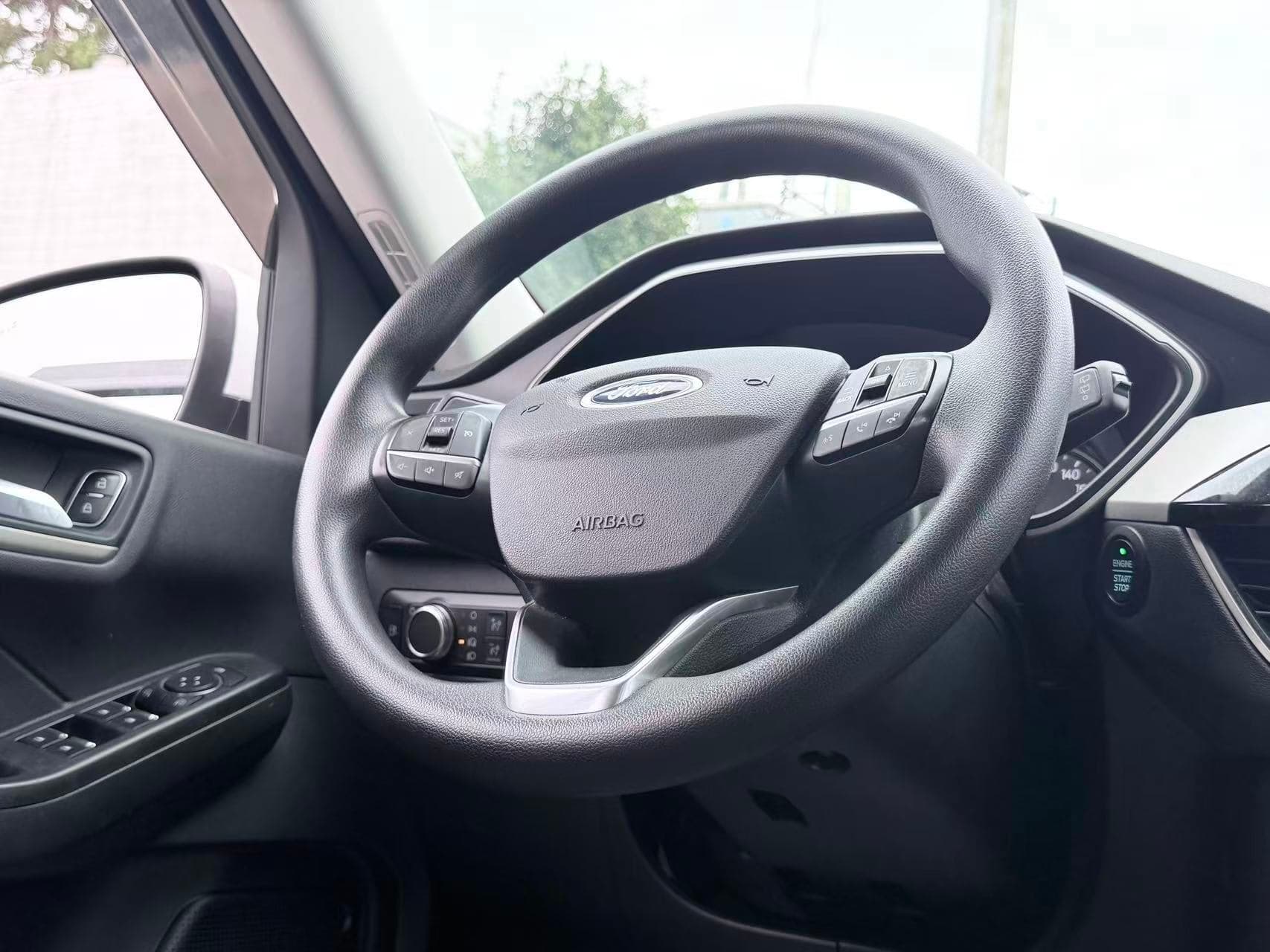2021 Ford Escape SE Hybrid AWD/ NO ACCIDENT