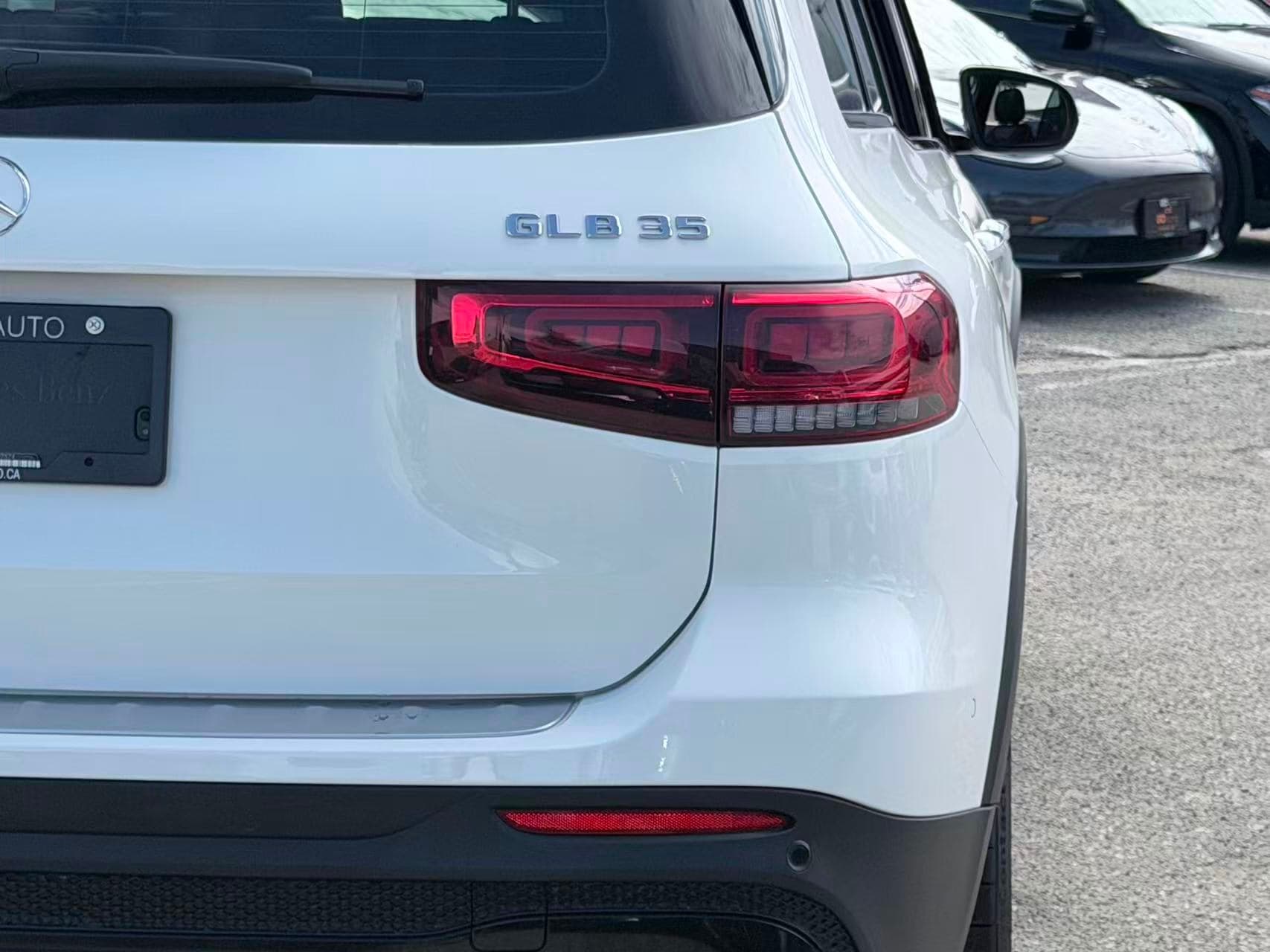 2021 Mercedes-Benz GLB AMG GLB 35/ NIGHT PKG/ CLEAN TITLE
