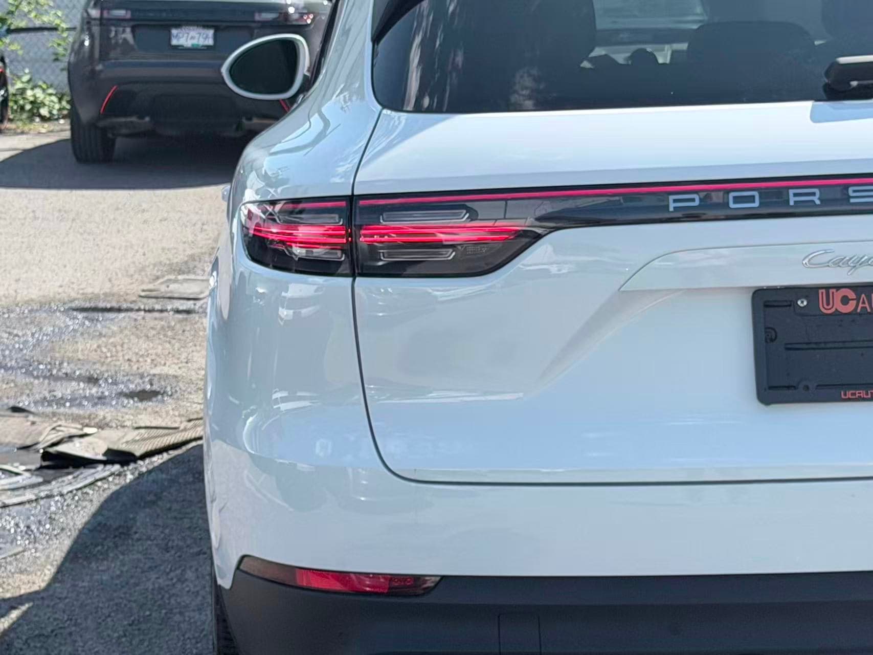 2021 Porsche Cayenne AWD/ PREMIUM PLUS/ CLEAN TITLE/ BC LOCAL