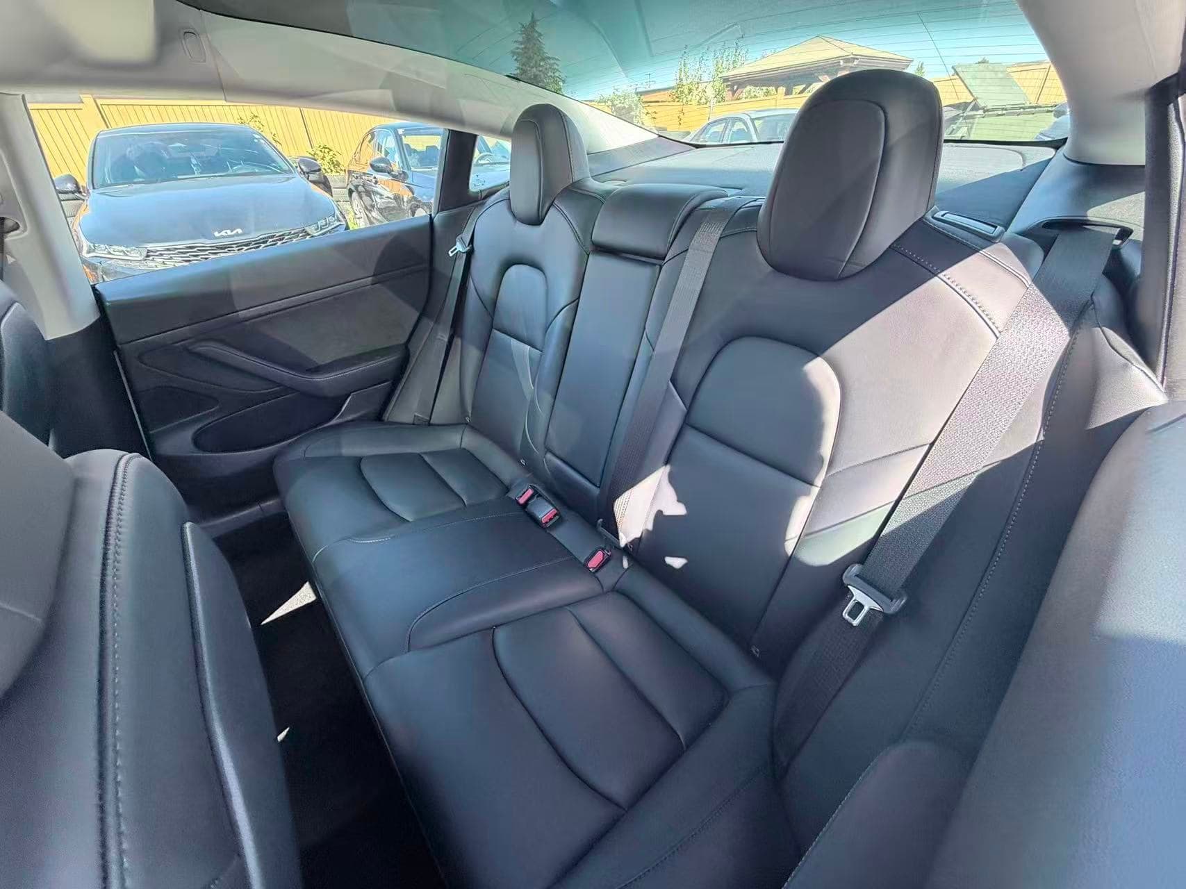 2021 Tesla Model 3 Standard Range Plus RWD/ NO ACCIDENT/ BC LOCAL