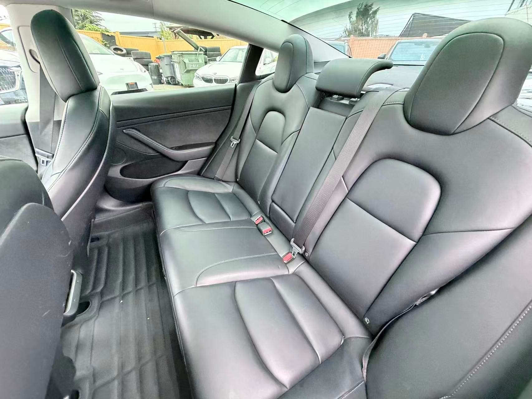2021 Tesla Model 3 Standard Range Plus RWD/ CLEAN TITLE/ PERFORMANCE WHEEL/ YOKE STEERING WHEEL