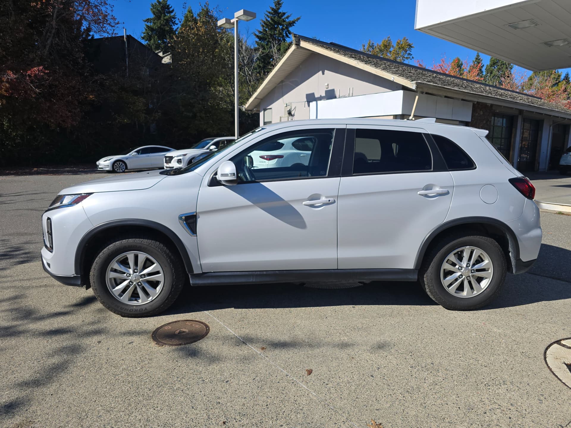 2022 Mitsubishi RVR SE AWC Clean Title, BC Local