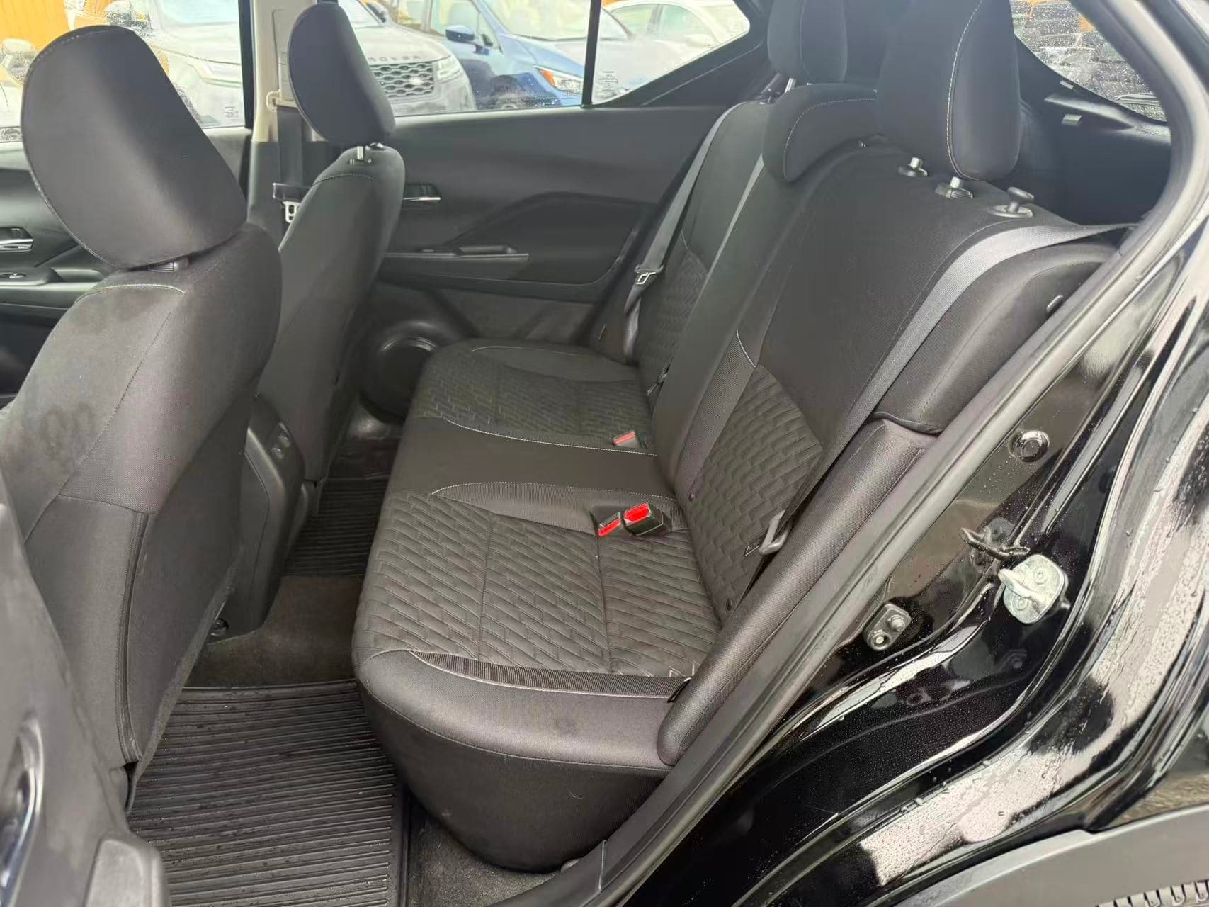 2022 Nissan Kicks SV FWD NO ACCIDENTS/BC LOCAL CAR