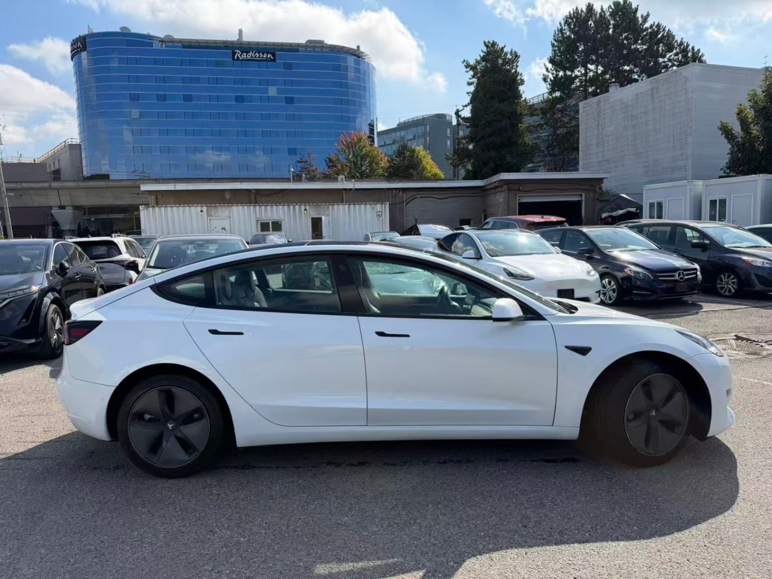 2022 Tesla Model 3 Long Range AWD *Ltd Avail*