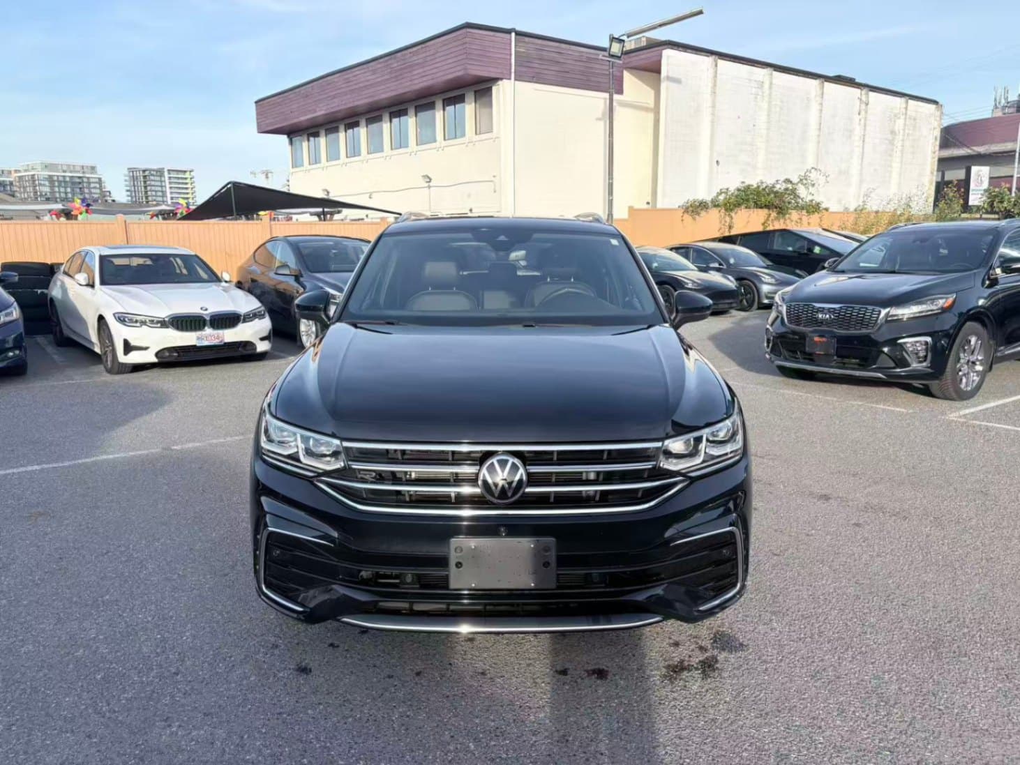 2022 Volkswagen Tiguan Highline R-Line 4MOTION NO ACCIDENTS/BC LOCAL/ONE OWNER