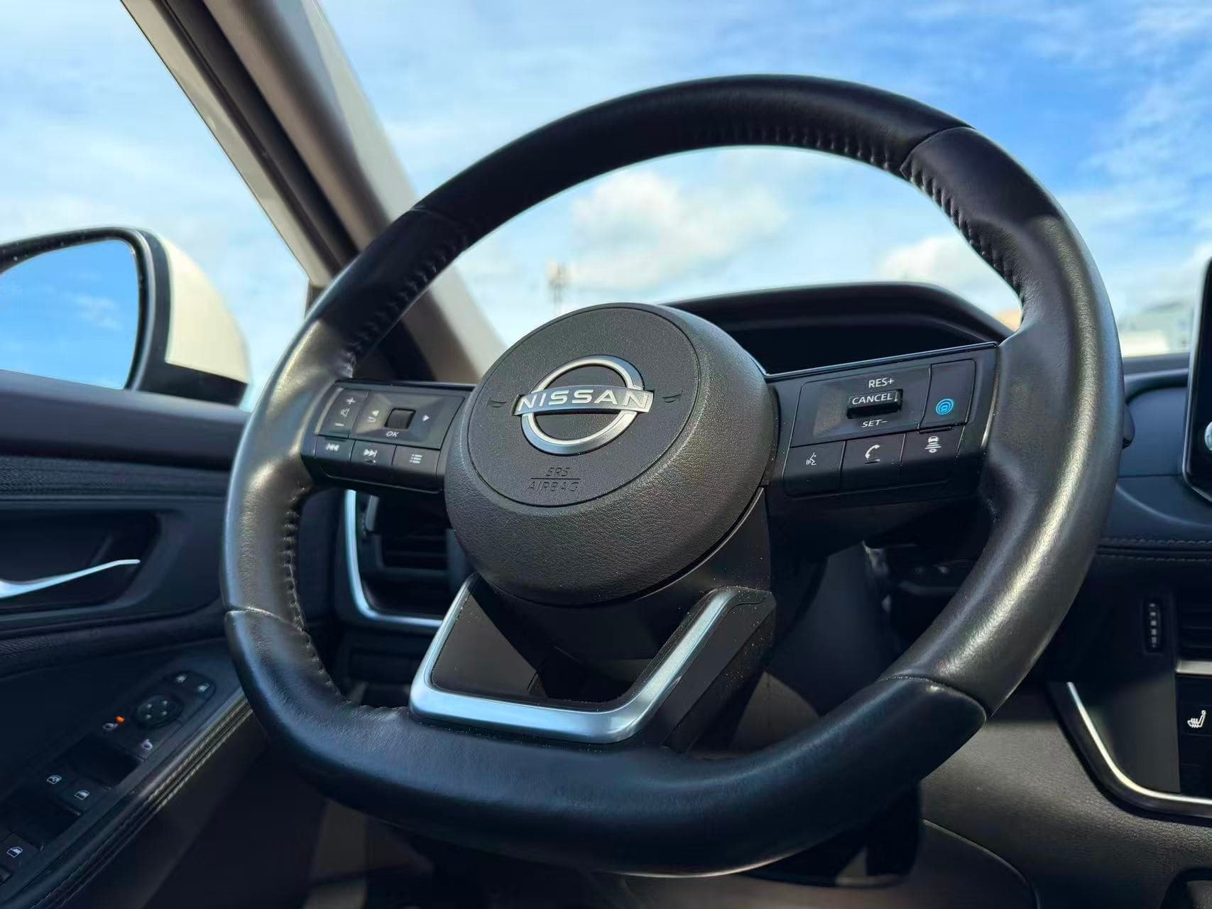 2023 Nissan Rogue AWD SV Moonroof/ NO ACCIDENT/ BC LOCAL