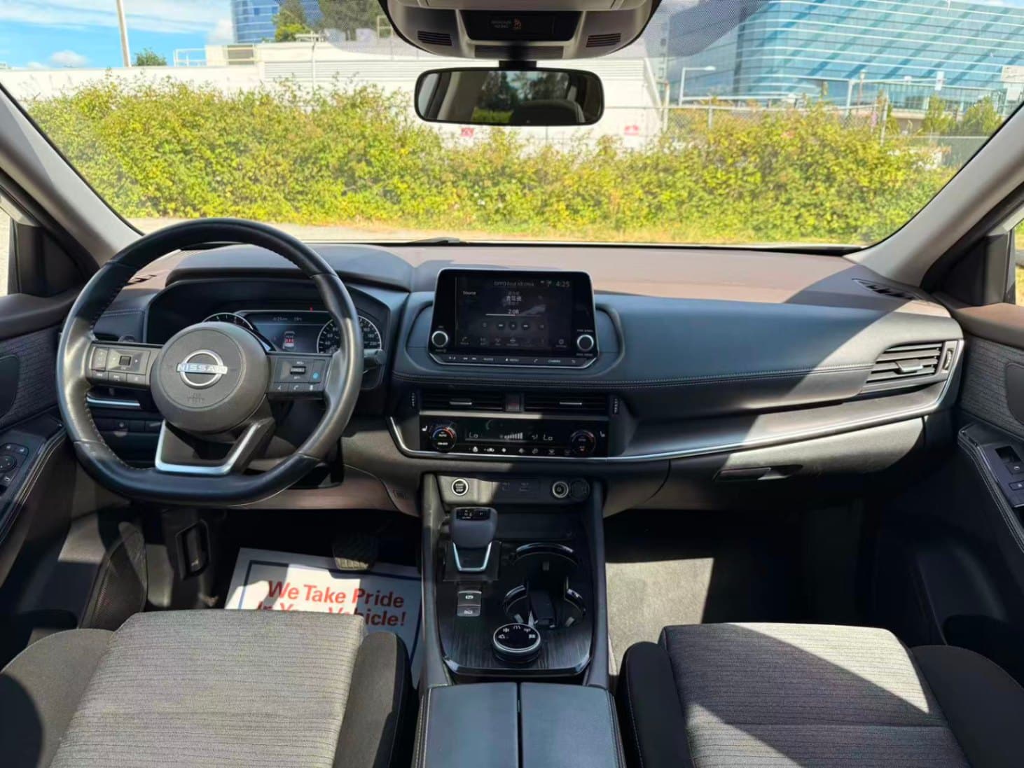 2023 Nissan Rogue AWD SV Moonroof/ NO ACCIDENT/ BC LOCAL