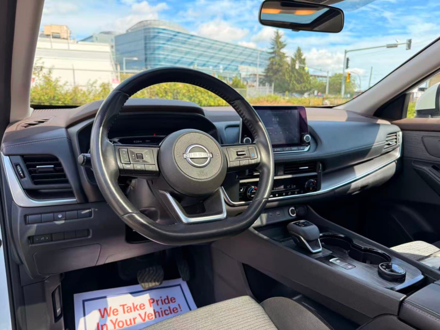 2023 Nissan Rogue AWD SV Moonroof/ NO ACCIDENT/ BC LOCAL