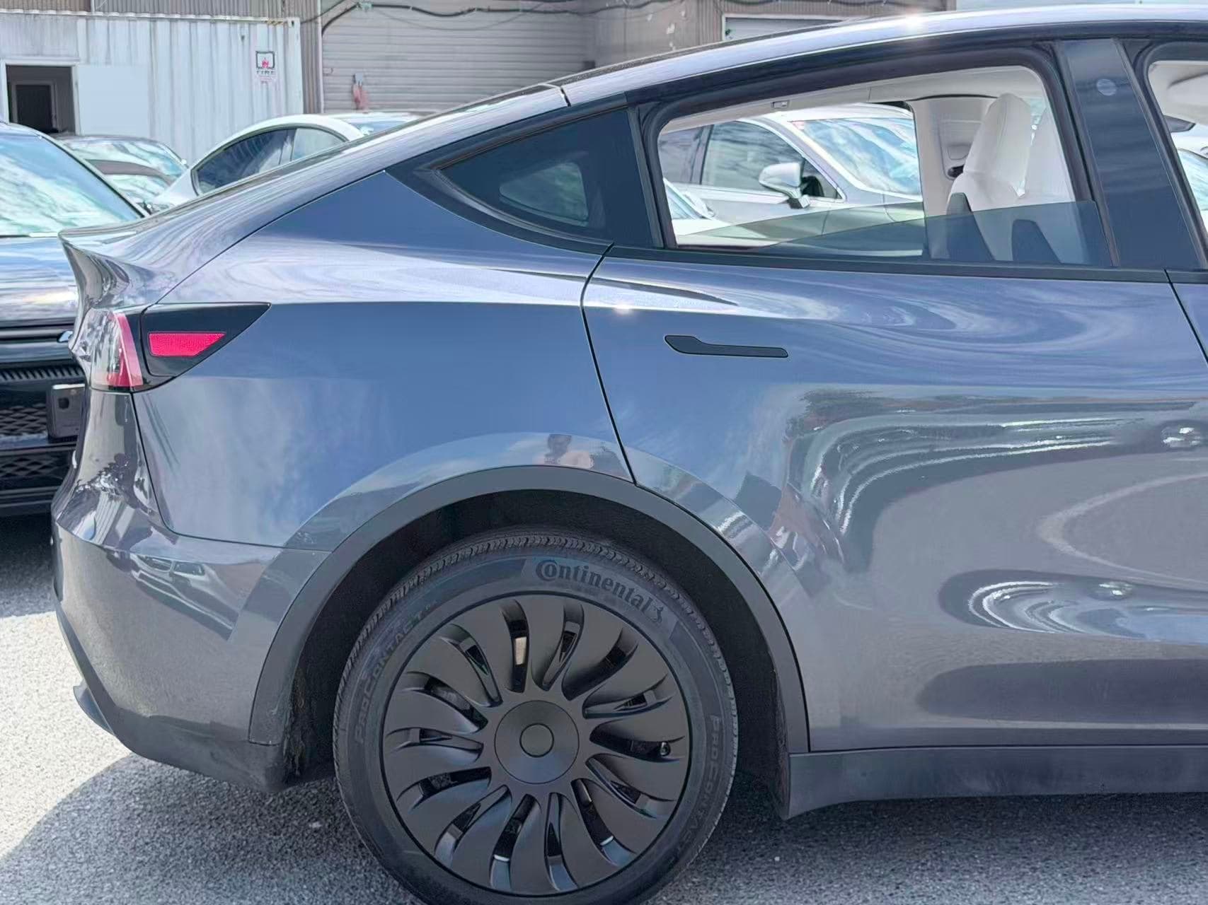 2023 Tesla Model Y Long Range AWD/ CLEAN TITLE/ BC LOCAL