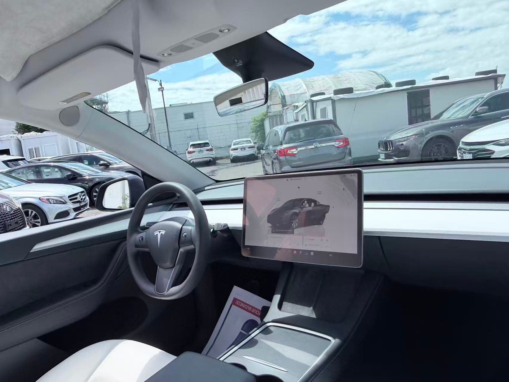 2023 Tesla Model Y Long Range AWD/ CLEAN TITLE/ BC LOCAL