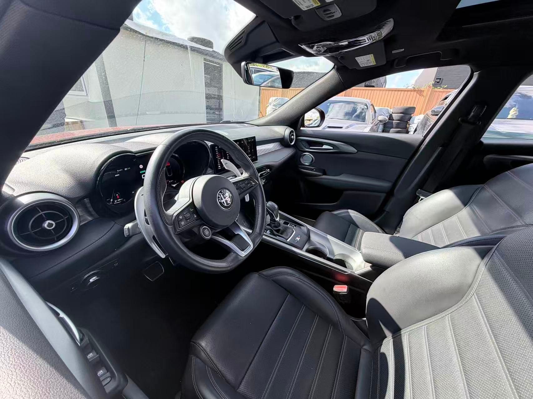 2024 Alfa Romeo Tonale Veloce EAWD/ CLEAN TITLE/ BC LOCAL