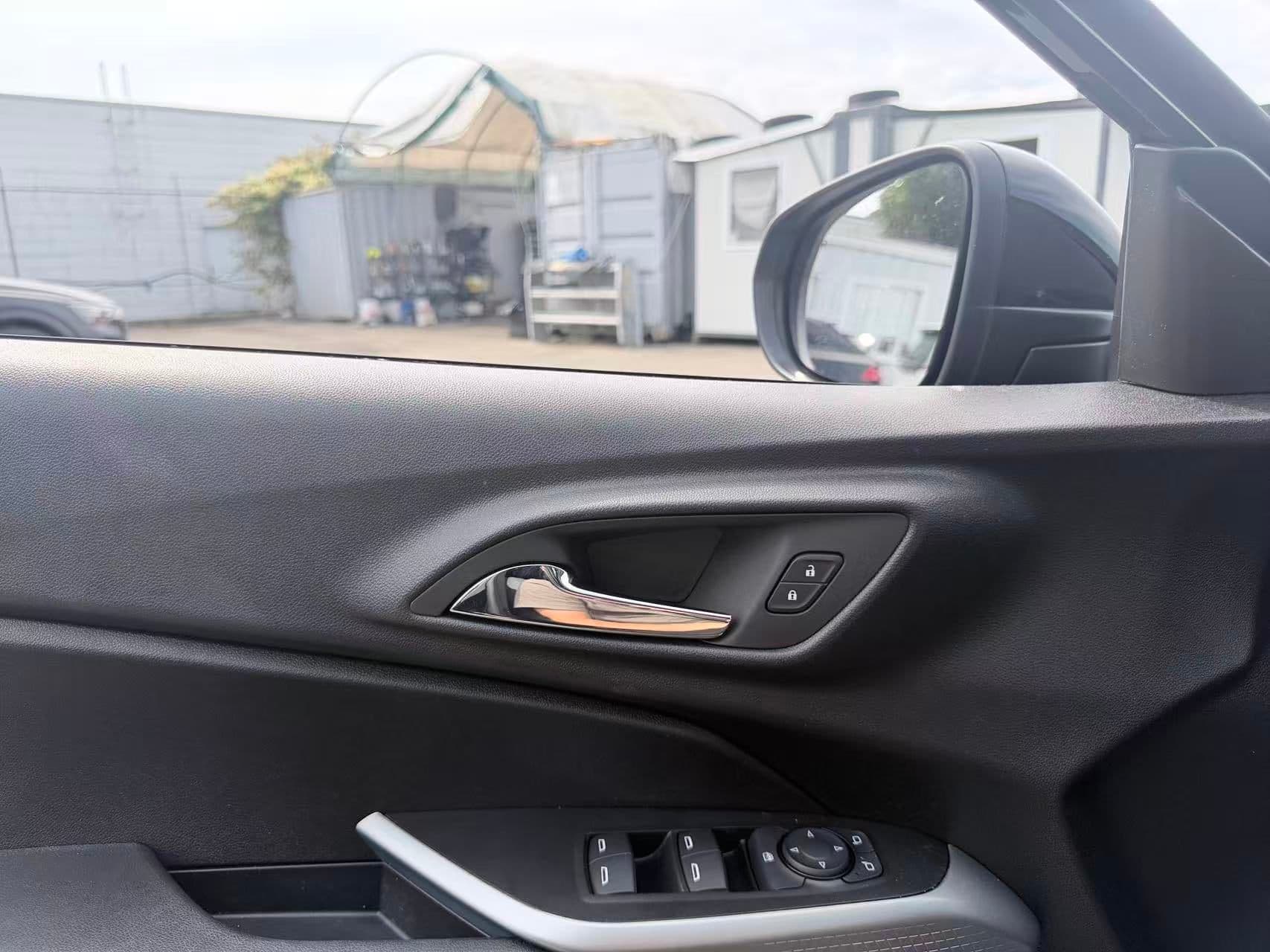 2025 Chevrolet Trax 1RS/ NO ACCIDENT/ BC LOCAL