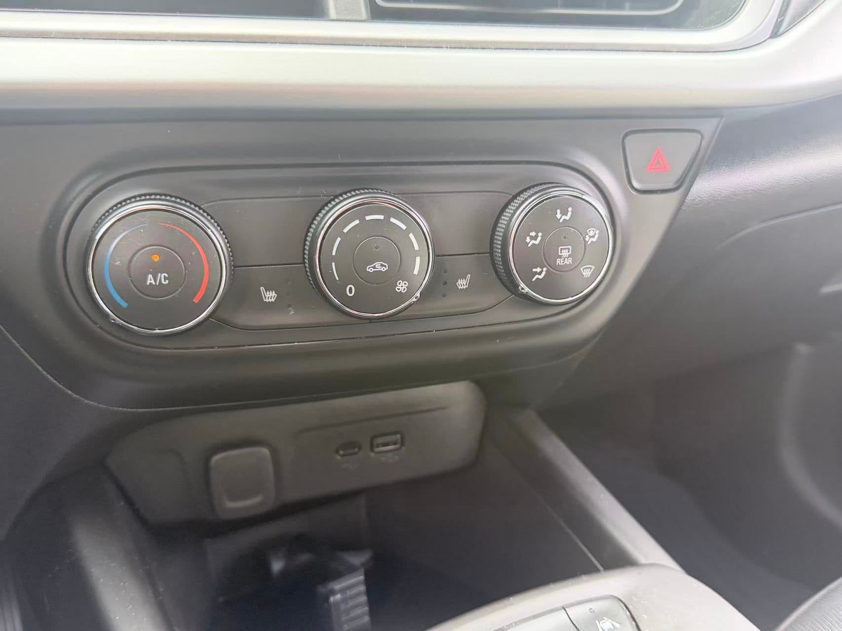 2025 Chevrolet Trax 1RS/ NO ACCIDENT/ BC LOCAL