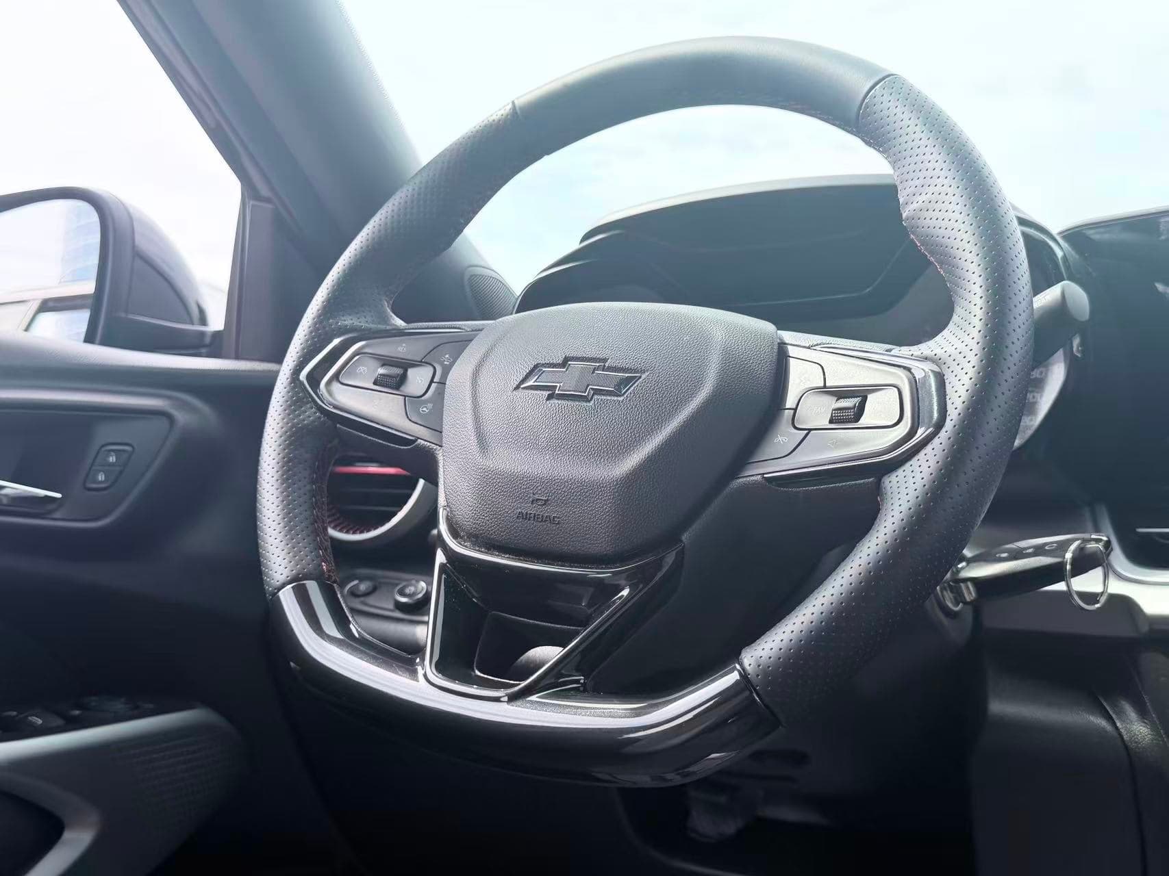 2025 Chevrolet Trax 1RS/ NO ACCIDENT/ BC LOCAL