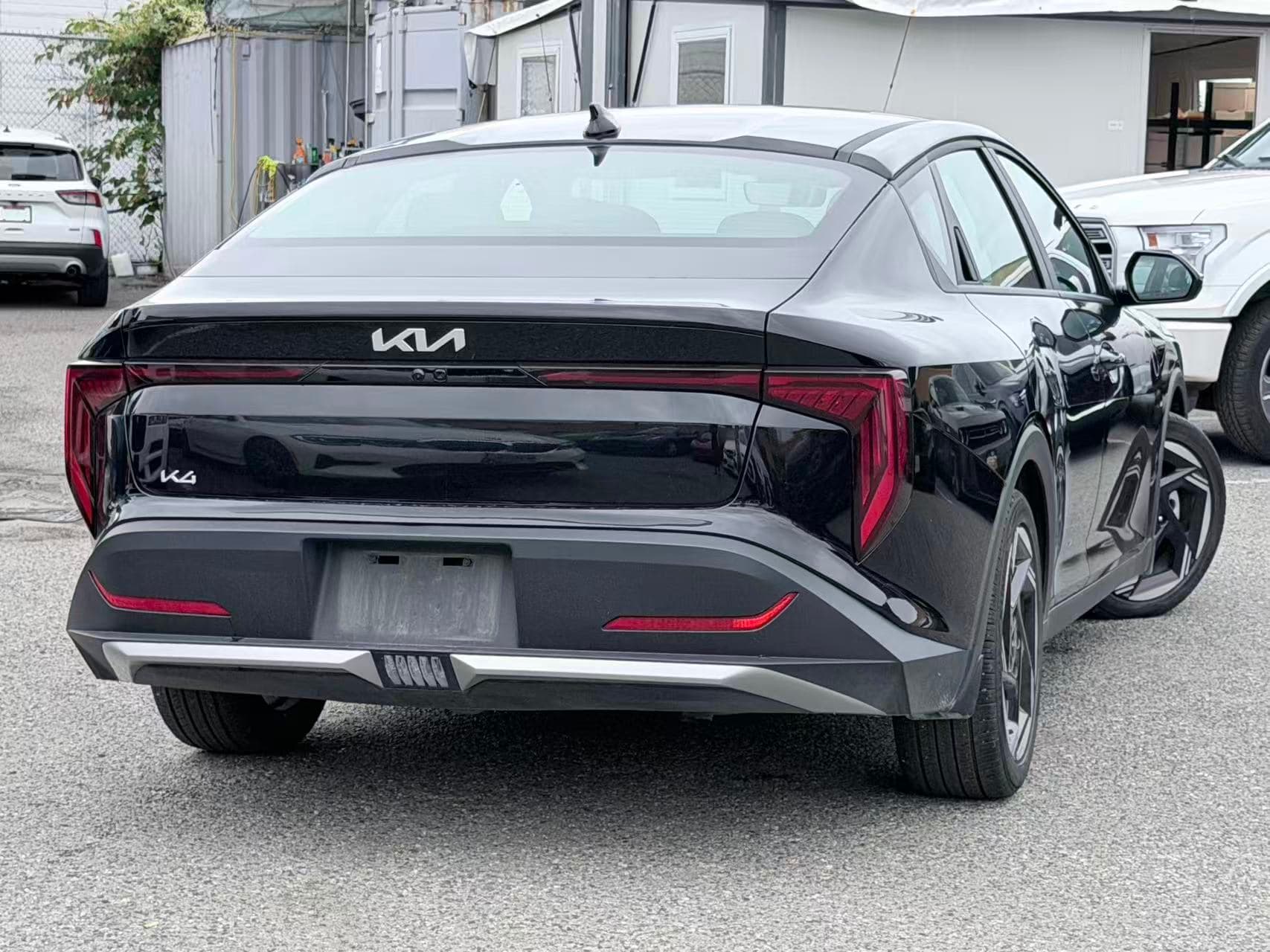 2025 Kia K4 EX/ NO ACCIDENT/ BC LOCAL