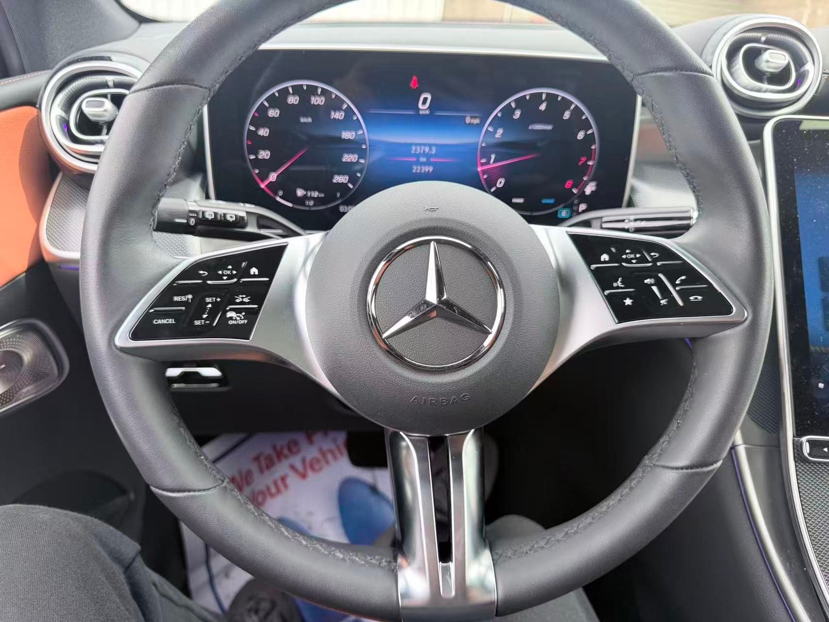 2025 Mercedes-Benz GLC-Class GLC 300 4MATIC SUV/ CLEAN TITLE/ BC LOCAL/ ONE OWNER