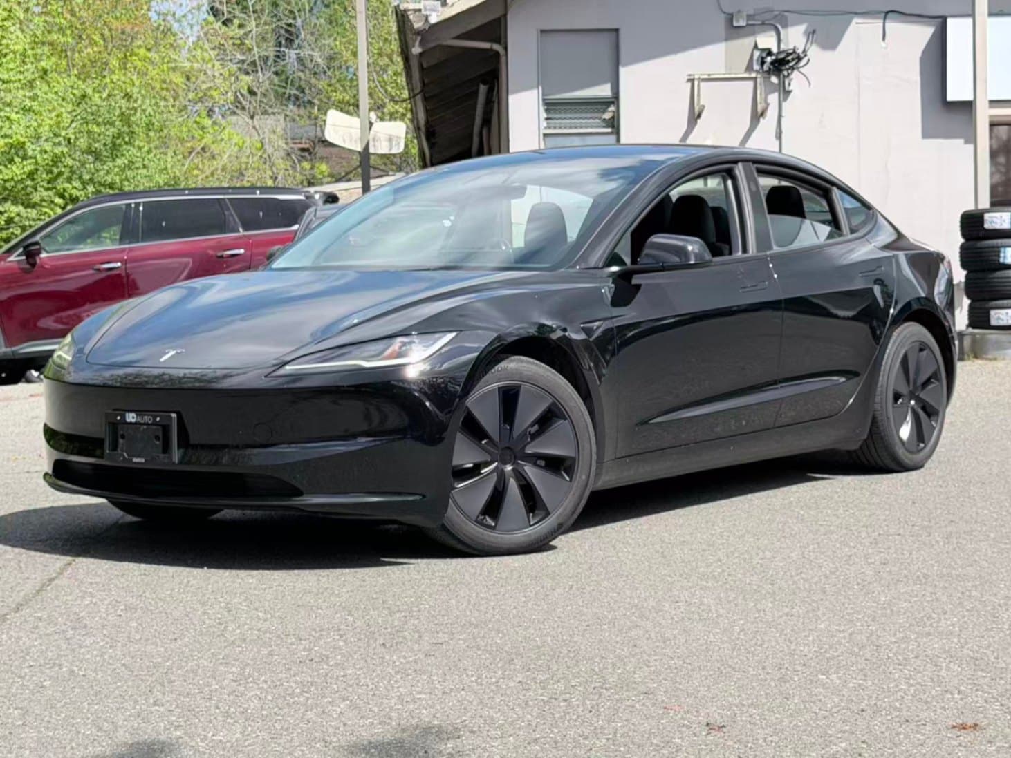 2025 Tesla Model 3 Premium LONG RANGE RWD/ NO ACCIDENT/ BC LOCAL/ ONE OWNER