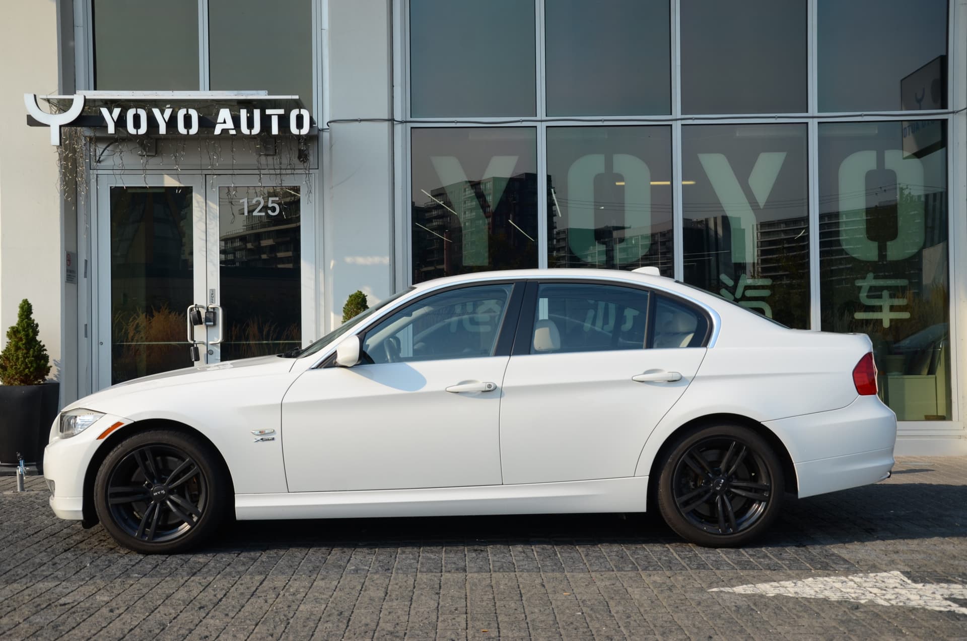 2011 BMW 3-Series 4dr Sdn 335i xDrive AWD