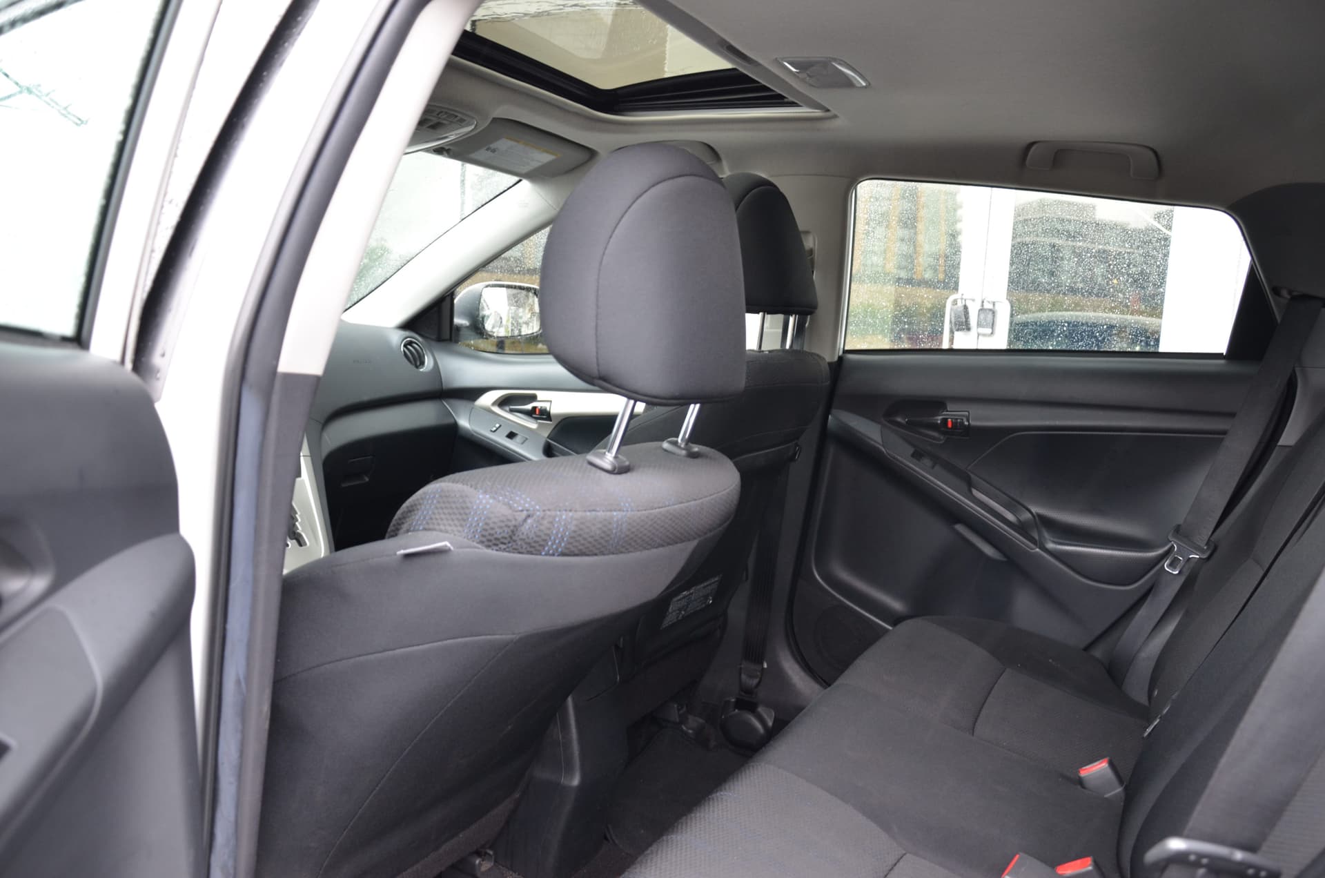 2011 Toyota Matrix 4dr Wgn FWD
