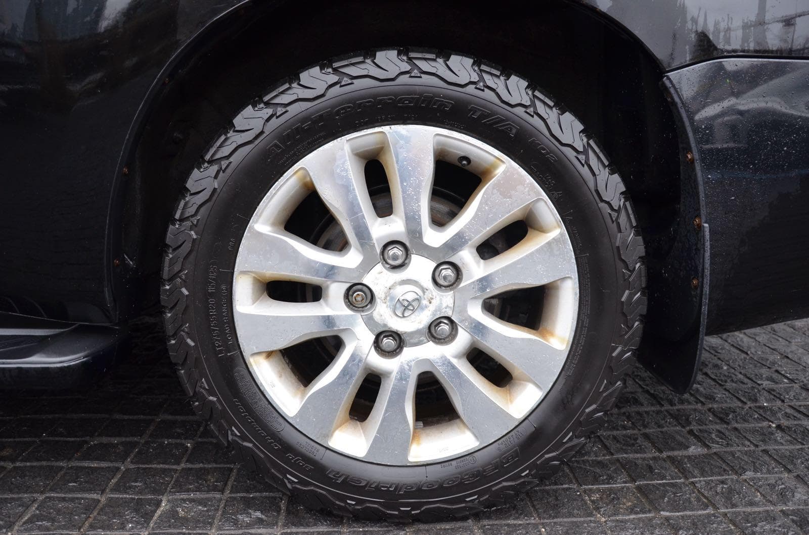 2016 Toyota Sequoia 4WD 4dr Platinum