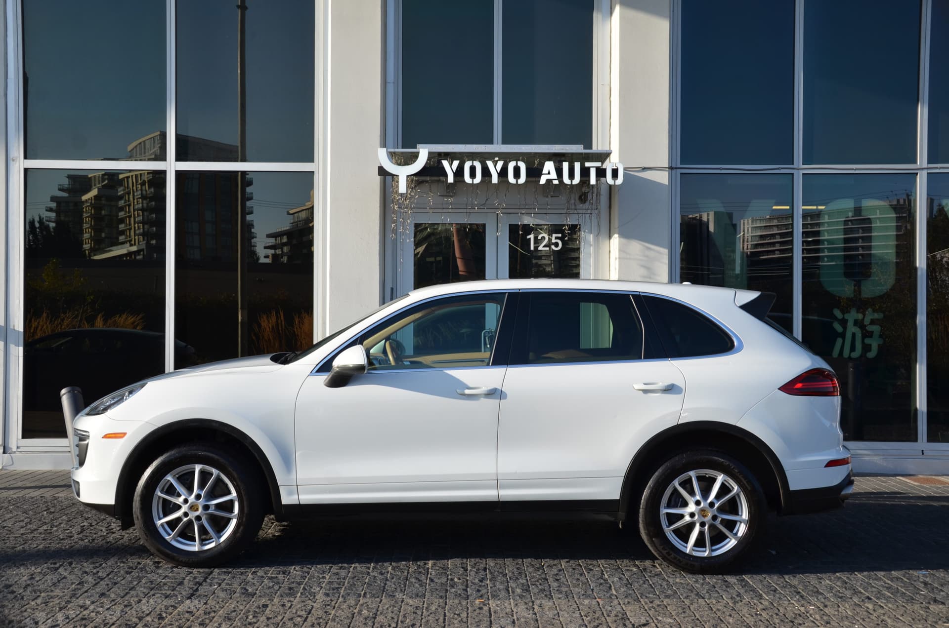 2017 Porsche Cayenne AWD 4dr