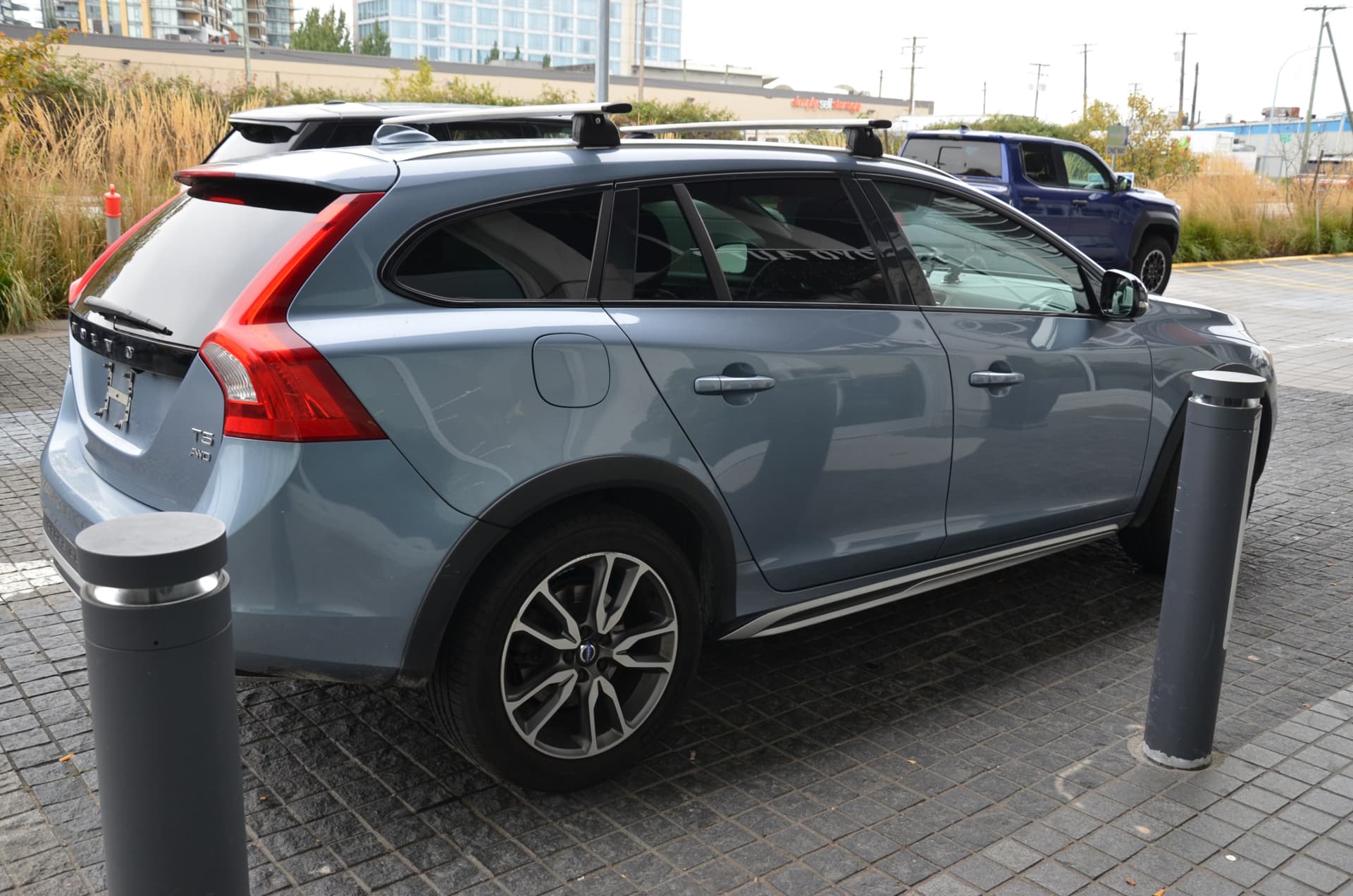 2018 Volvo V60 Cross Country T5 AWD Premier