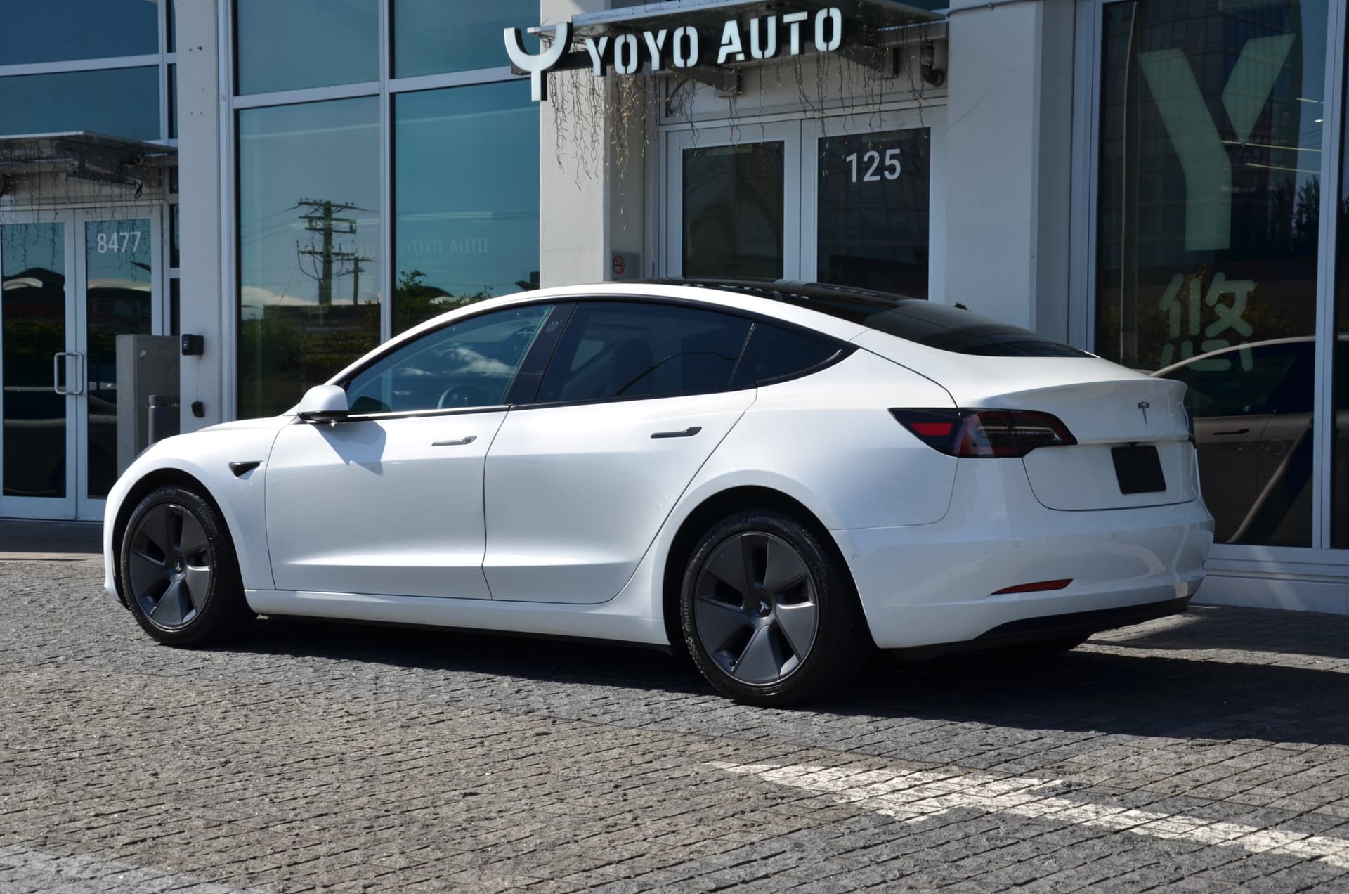 2021 Tesla Model 3 Standard Range Plus RWD
