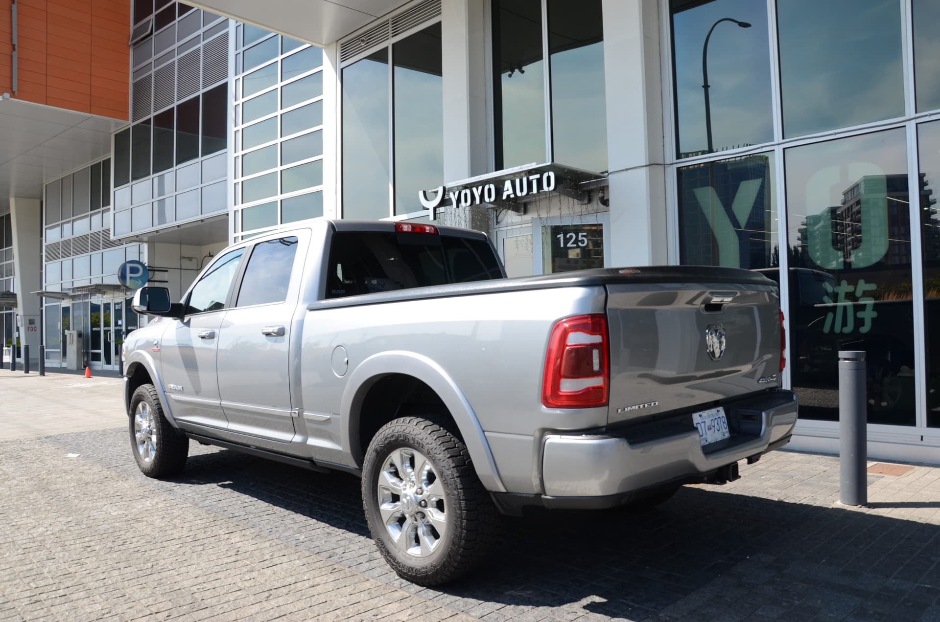 2022 Ram 3500 Limited 4x4 Crew Cab 6'4" Box